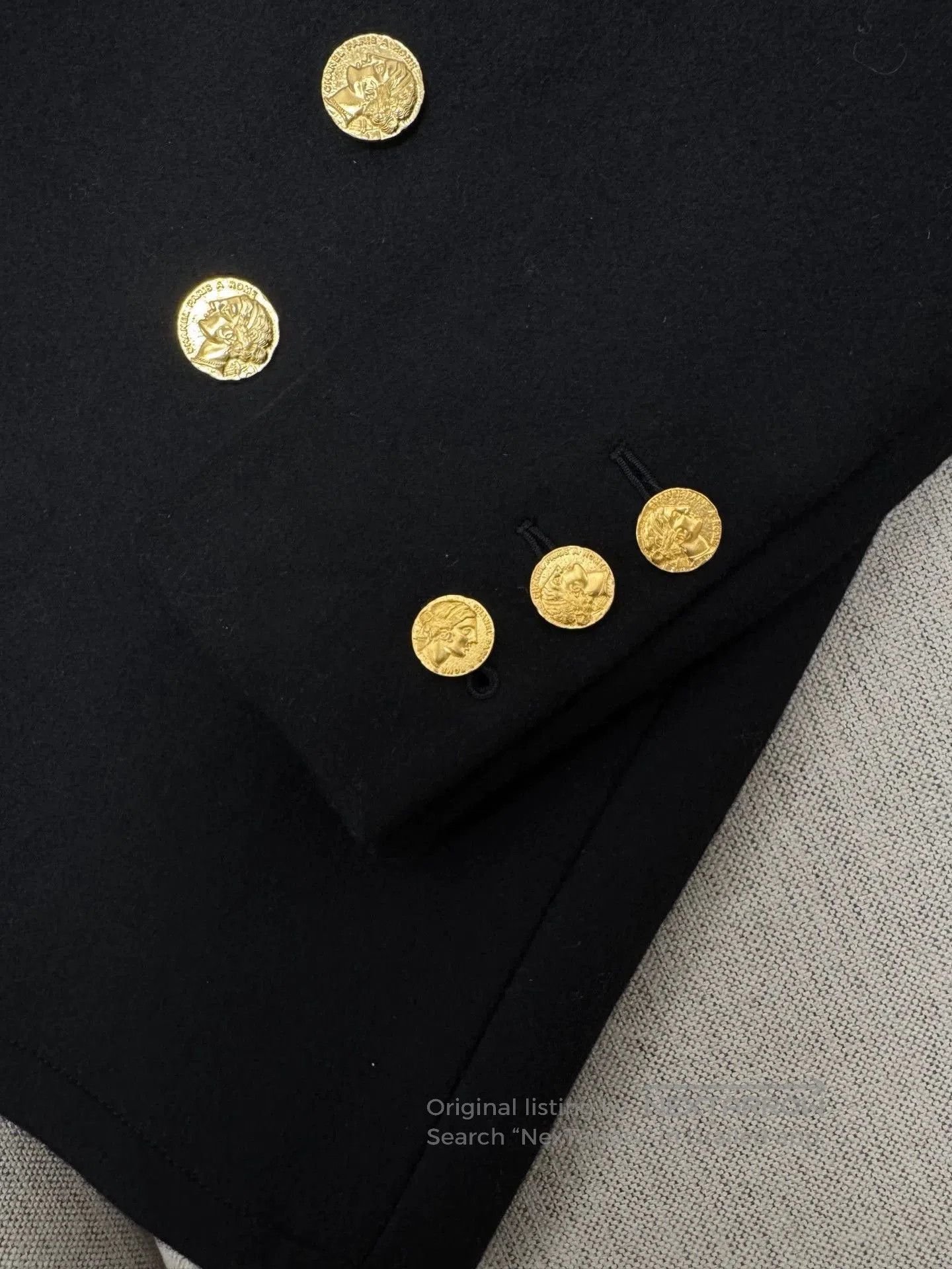 Chanel Chanel VTG Roman Gold Button Coat. Size US XXS / EU 40 - 4 Thumbnail