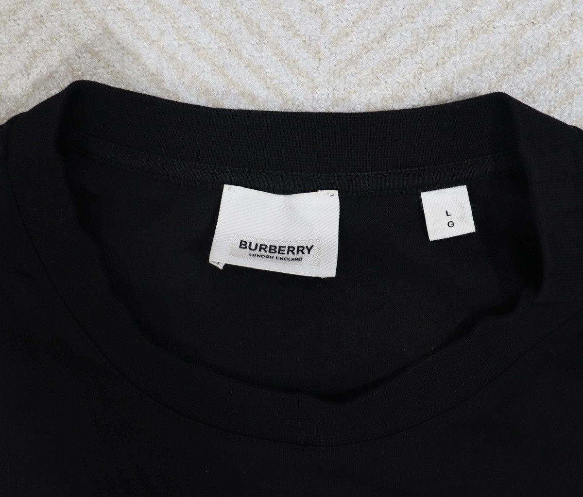 Burberry Burberry Tee size L Size US L / EU 52-54 / 3 - 7 Thumbnail