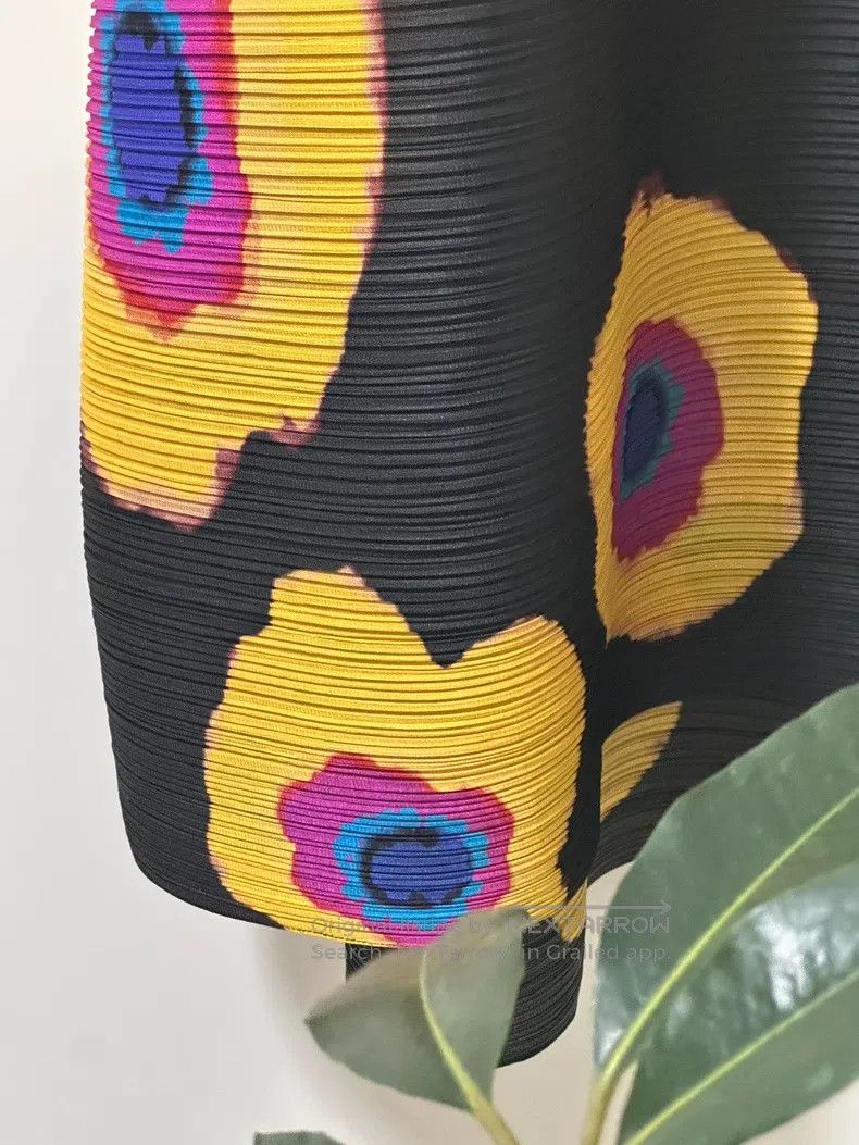 Issey Miyake Issey Miyake Gorgeous Sunflower Long Top Size XXL / US 16-18 / IT 52-54 - 3 Thumbnail