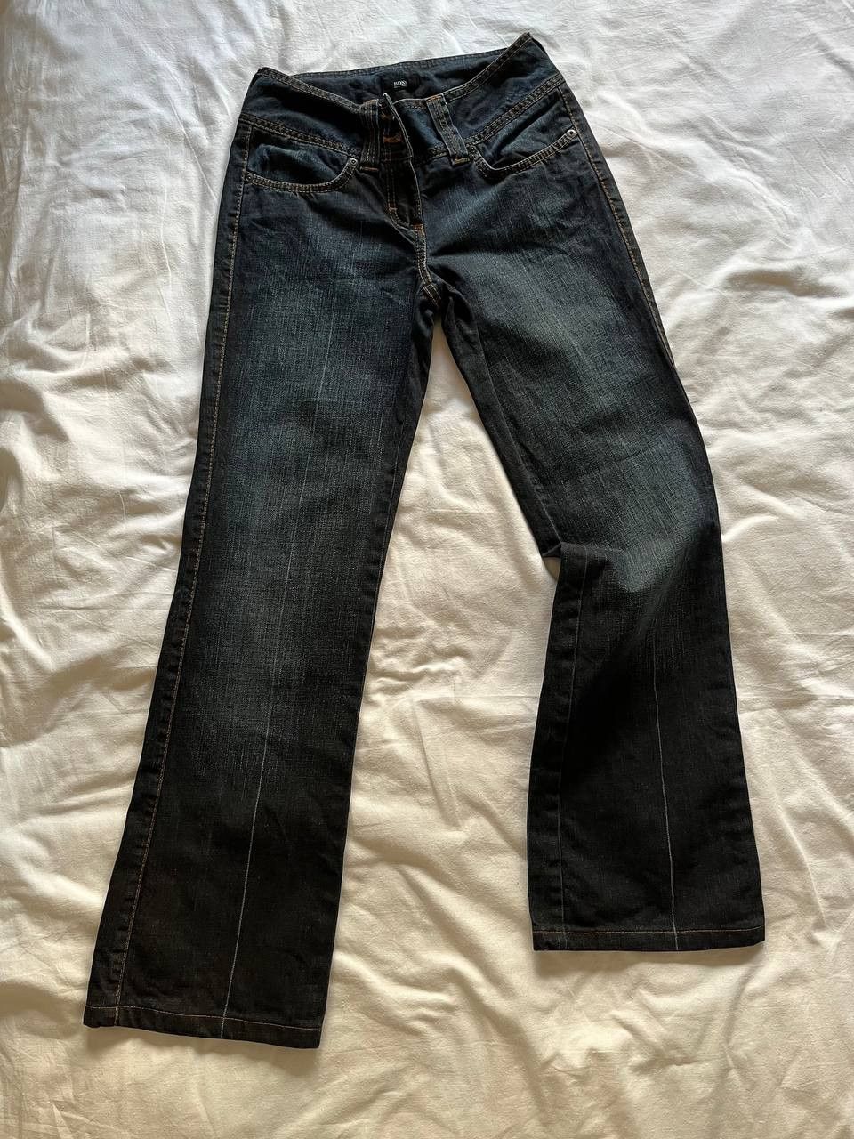 Hugo Boss × Vintage Boss W26/L30 vintage women's flared low rise Y2K jeans Size 26" / US 2 / IT 38 - 5 Thumbnail