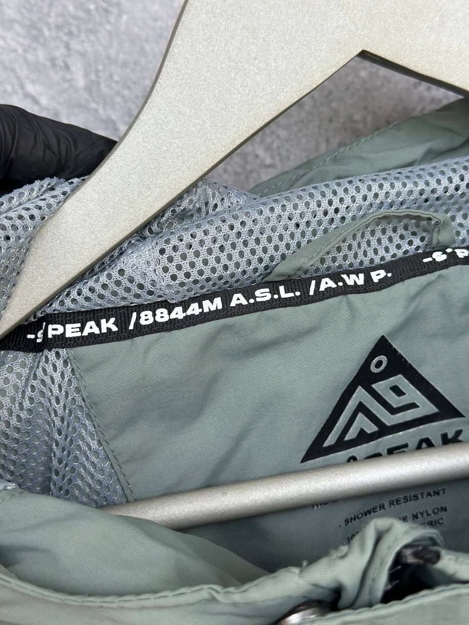 Other -9° Peak Lightweight Hooded Windbreaker Nylon Jacket Outdoor Size US L / EU 52-54 / 3 - 10 Thumbnail