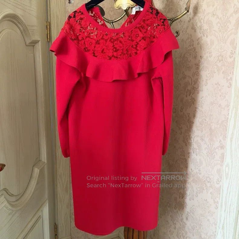 Valentino Valentino Red lotus leaf dress Size L / US 10 / IT 46 - 1 Thumbnail