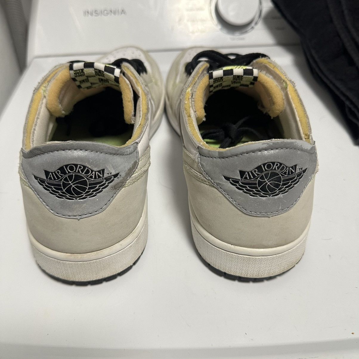 Jordan Brand Nike Air Jordan 1 Retro Low OG "GHOST GREEN" (DM7837-103) Size US 12 / EU 45 - 3 Thumbnail