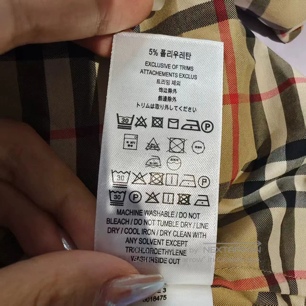 Burberry burberry checkered shirt size 6, nearly new. Size US S / EU 44-46 / 1 - 6 Thumbnail