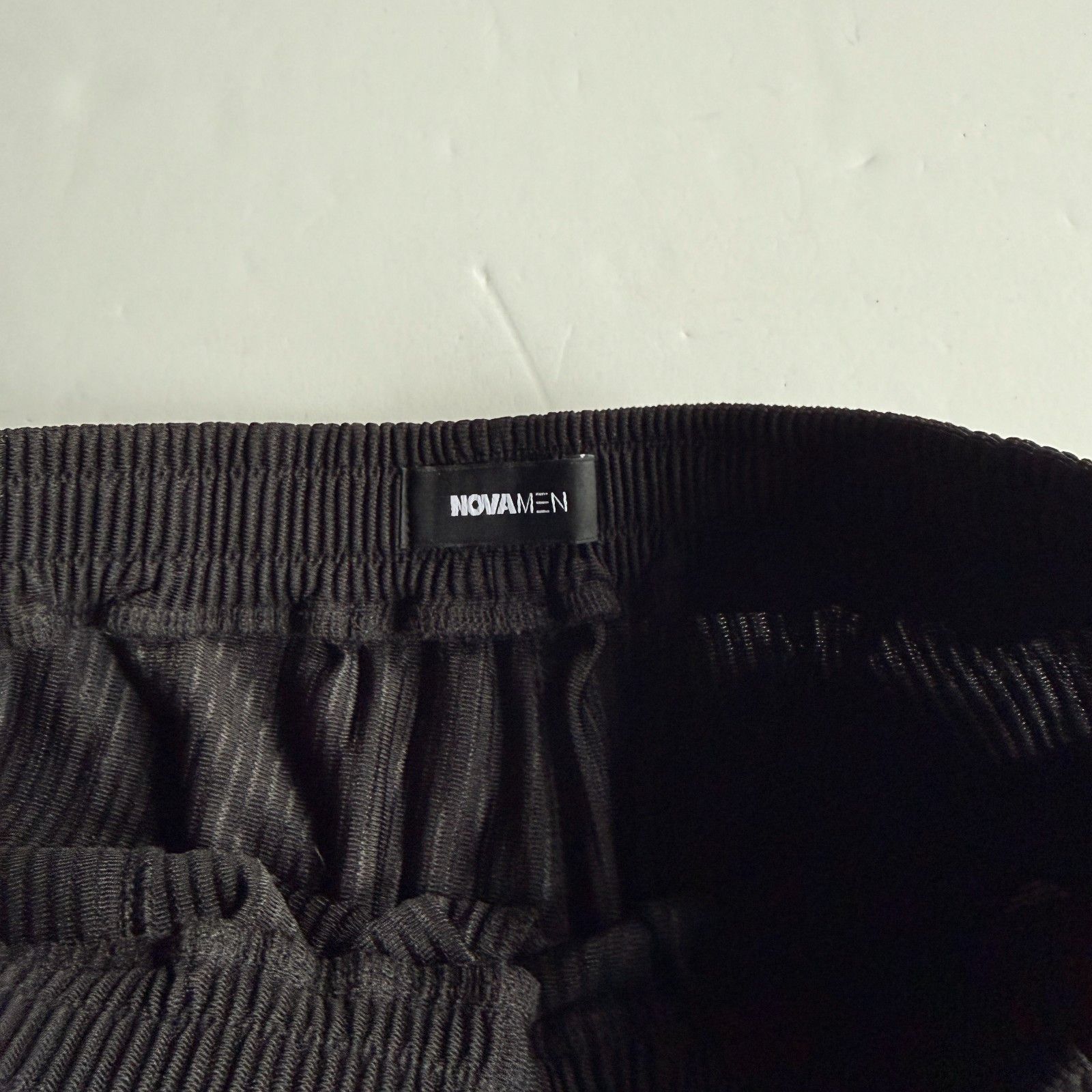 Fashion Nova Fashion Nova NOVAMEN Black Ribbed Shorts – Men's Medium Size US 33 - 2 Thumbnail