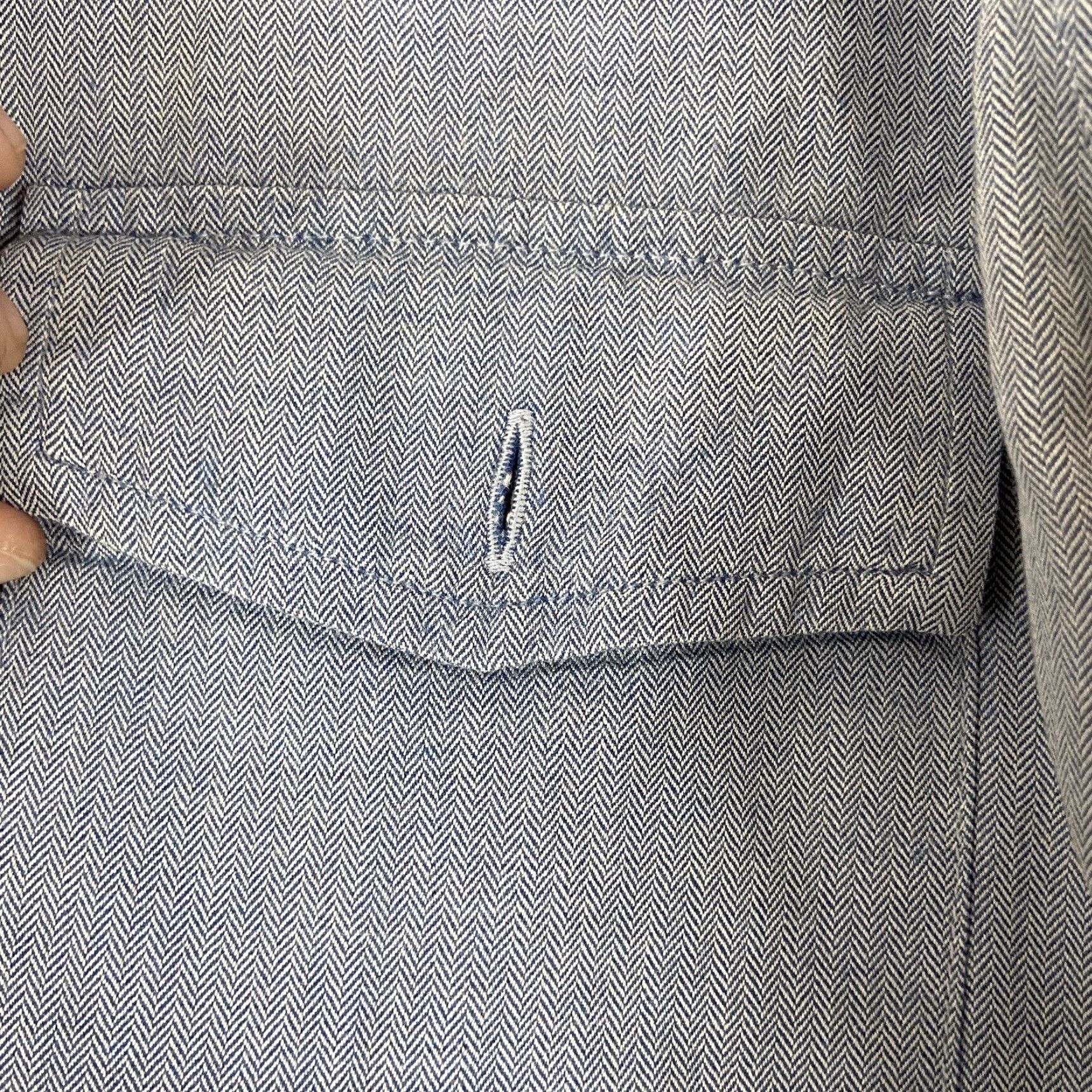 J.Crew VINTAGE J.CREW Shirt Men's M Blue Long Sleeve Button-Up Cotton Pocket Detail Hole (Note: pocket bottom missing) Size US M / EU 48-50 / 2 - 7 Thumbnail