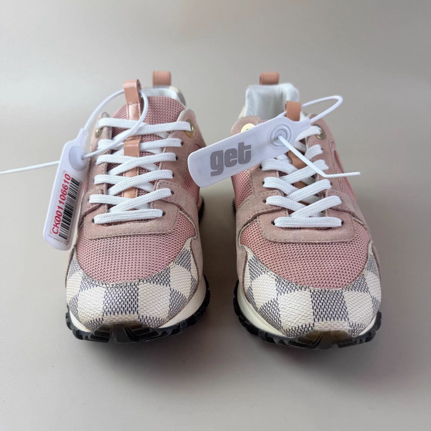 Louis Vuitton LV Run Away white pink checkerboard 35 EU 95 new Size US 4 / IT 34 - 2 Thumbnail