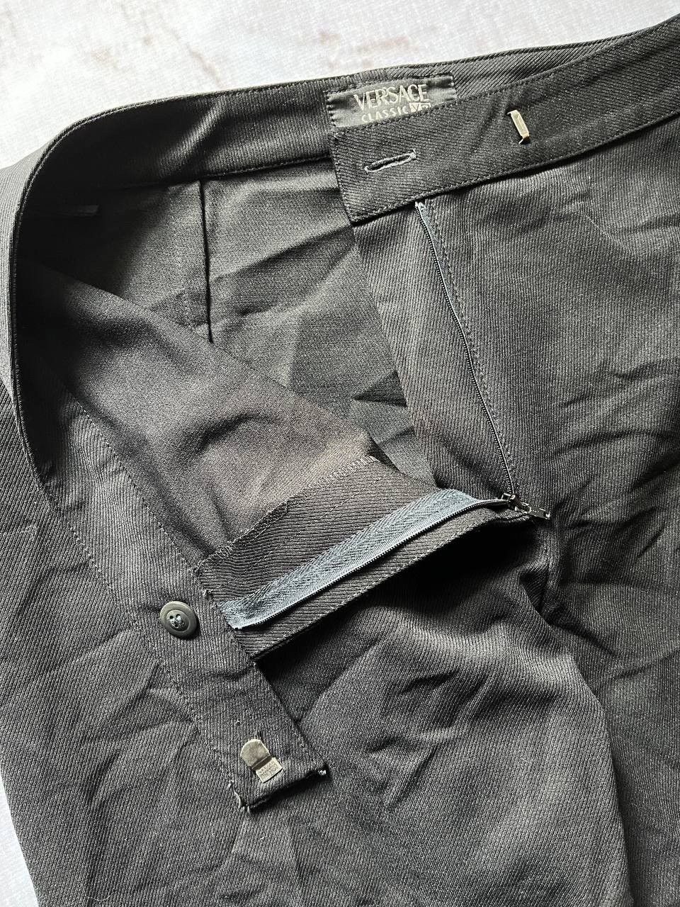 Versace × Vintage Vintage Versace Classic Black Cotton Flared Trousers Pants Size 27" / US 4 / IT 40 - 4 Thumbnail