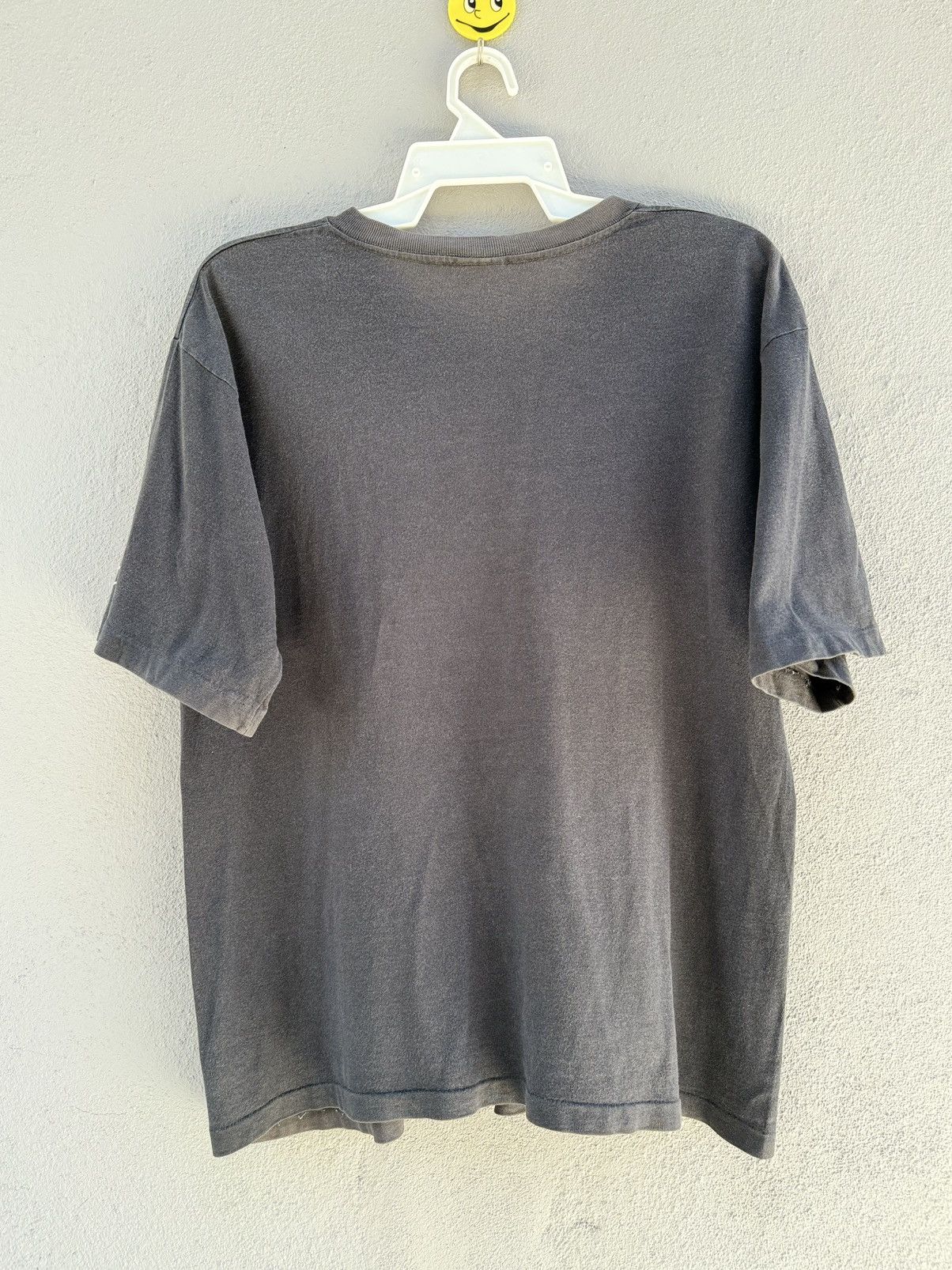 Nike Thrashed Vintage 90s Nike Air Jordan Jump Man Boxy Faded Tee Size US M / EU 48-50 / 2 - 7 Thumbnail