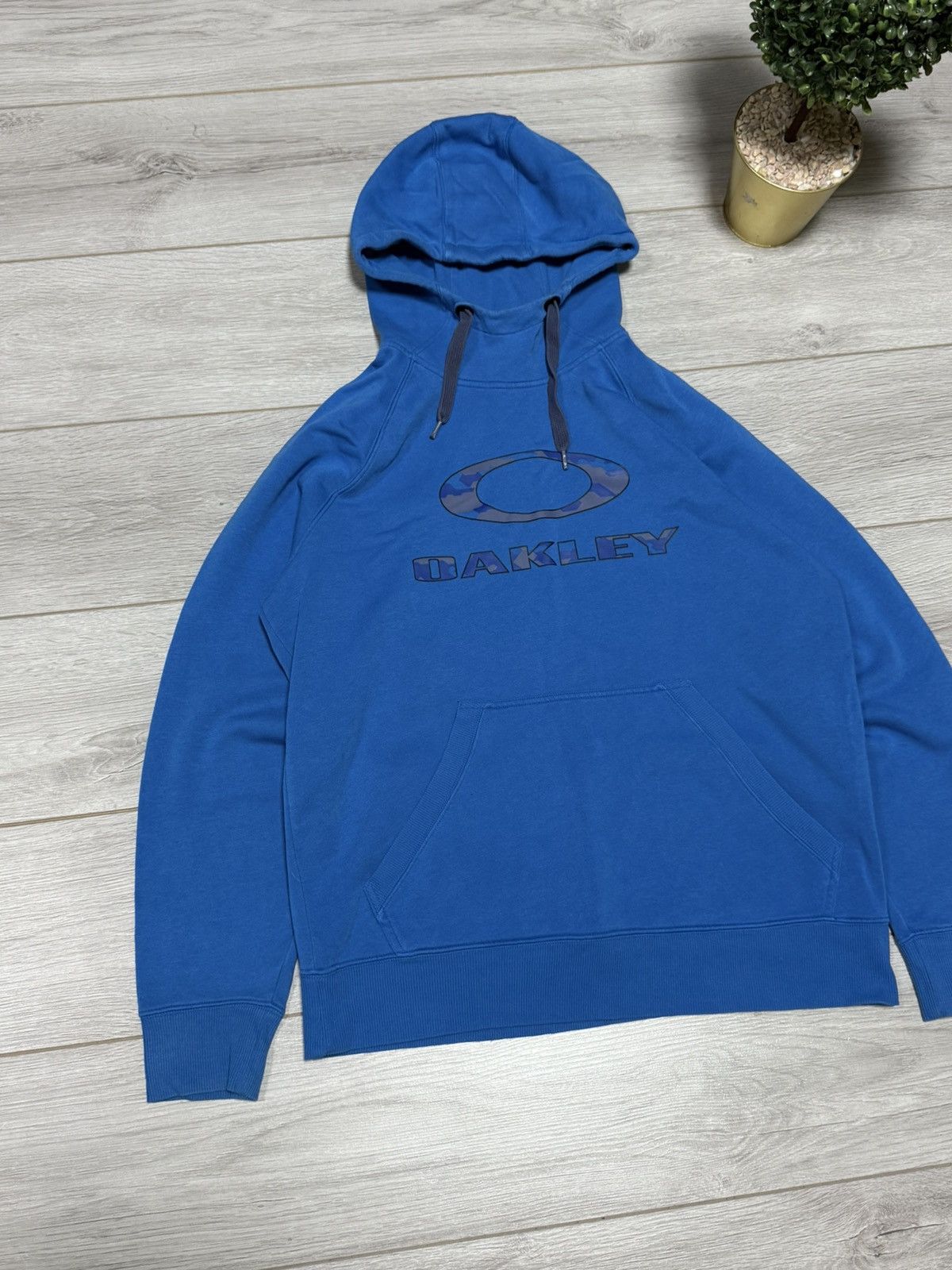 Oakley Oakley vintage big logo hoodie Size US L / EU 52-54 / 3 - 1 Thumbnail