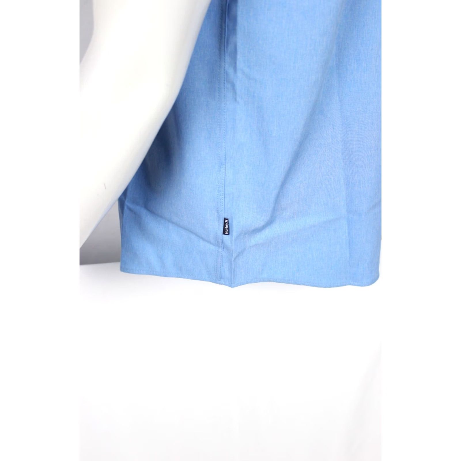 Hurley Hurley Men's Tech Chambray Woven Shirt Button Short Sleeve M Medium Aquifer Blue Size US M / EU 48-50 / 2 - 3 Thumbnail
