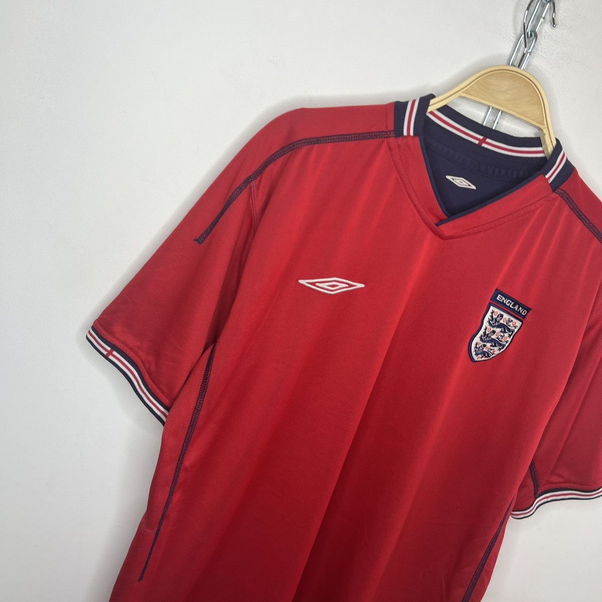 Umbro Vintage Umbro England jersey men’s Size US L / EU 52-54 / 3 - 3 Thumbnail