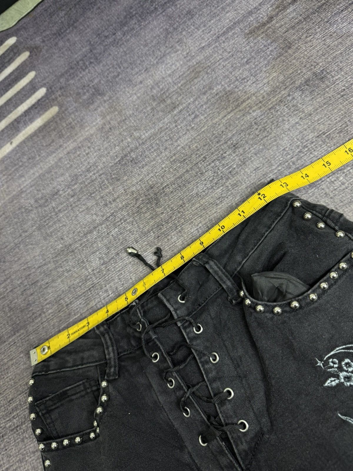 Tornado Mart ROMWE IFSIX SUPER FLARE DENIM PANTS Size US 26 / EU 42 - 10 Thumbnail