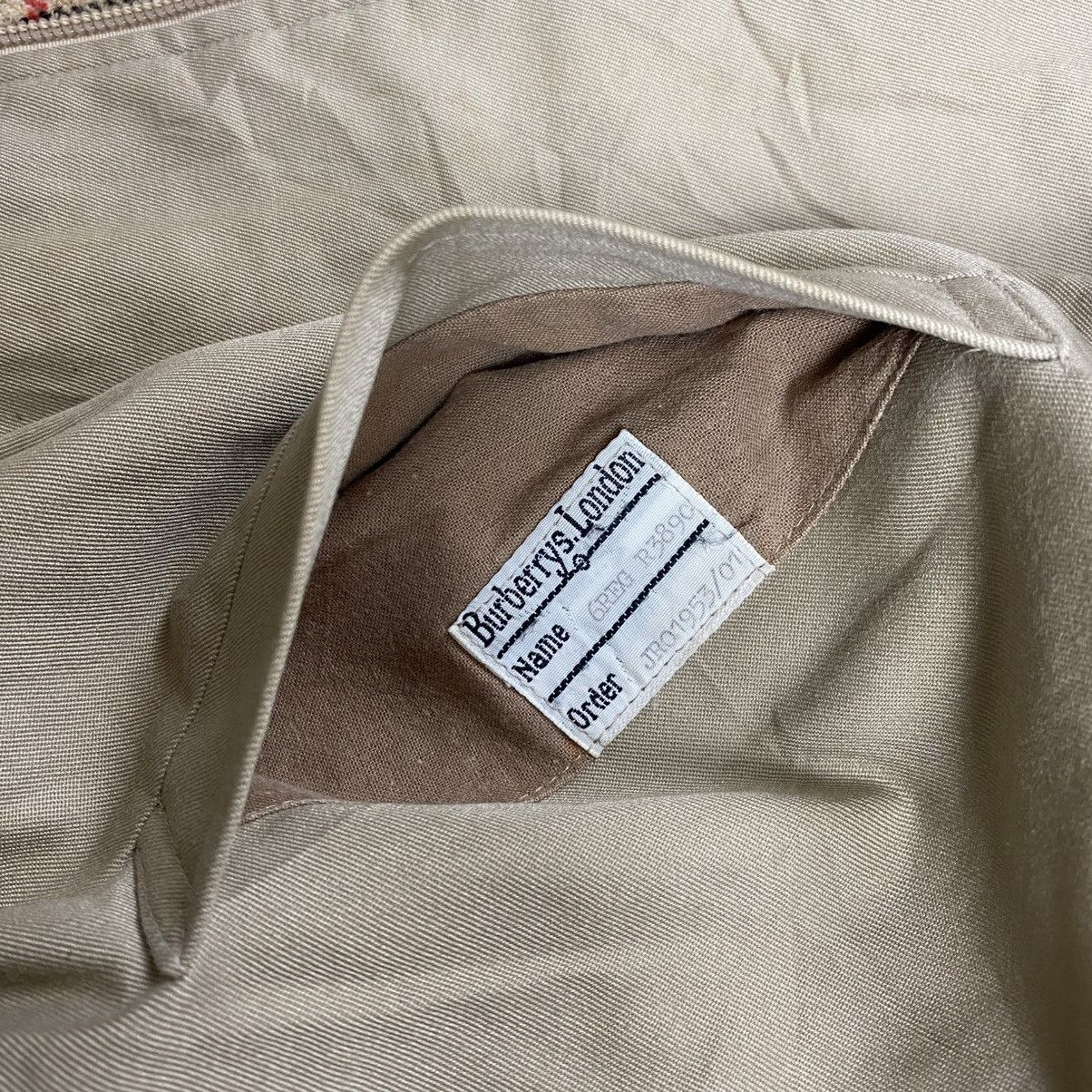Burberry Vintage burberrys jacket Size US M / EU 48-50 / 2 - 9 Thumbnail