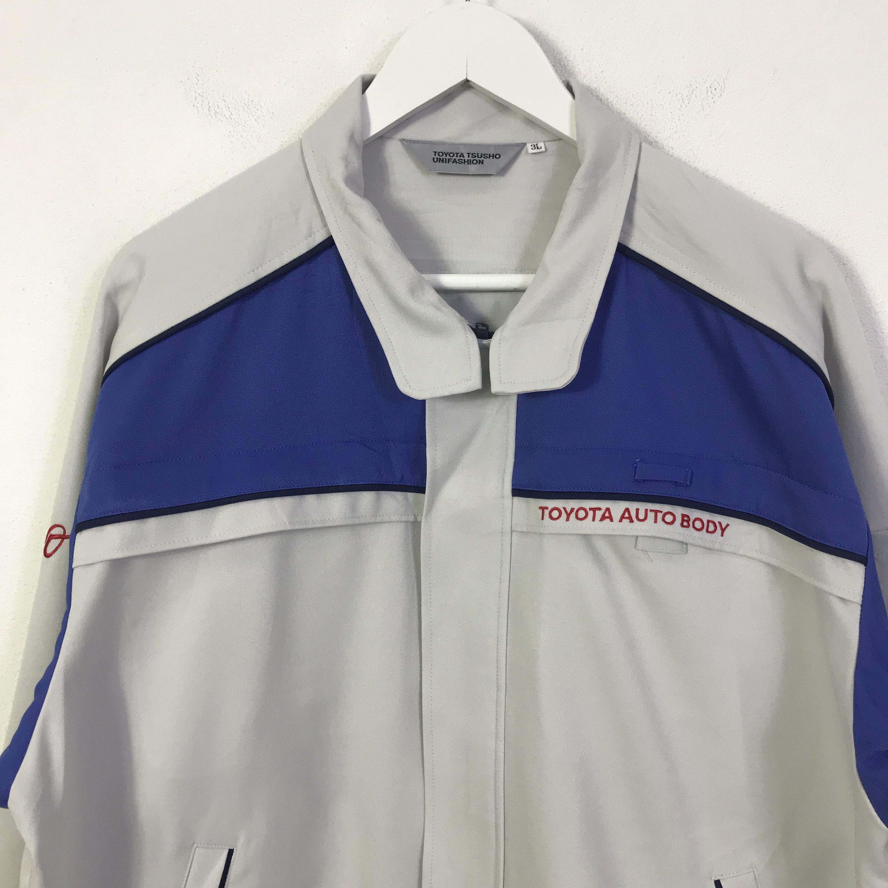 Japanese Brand Toyota Auto Body racing jacket K84B20 Size US L / EU 52-54 / 3 - 4 Thumbnail