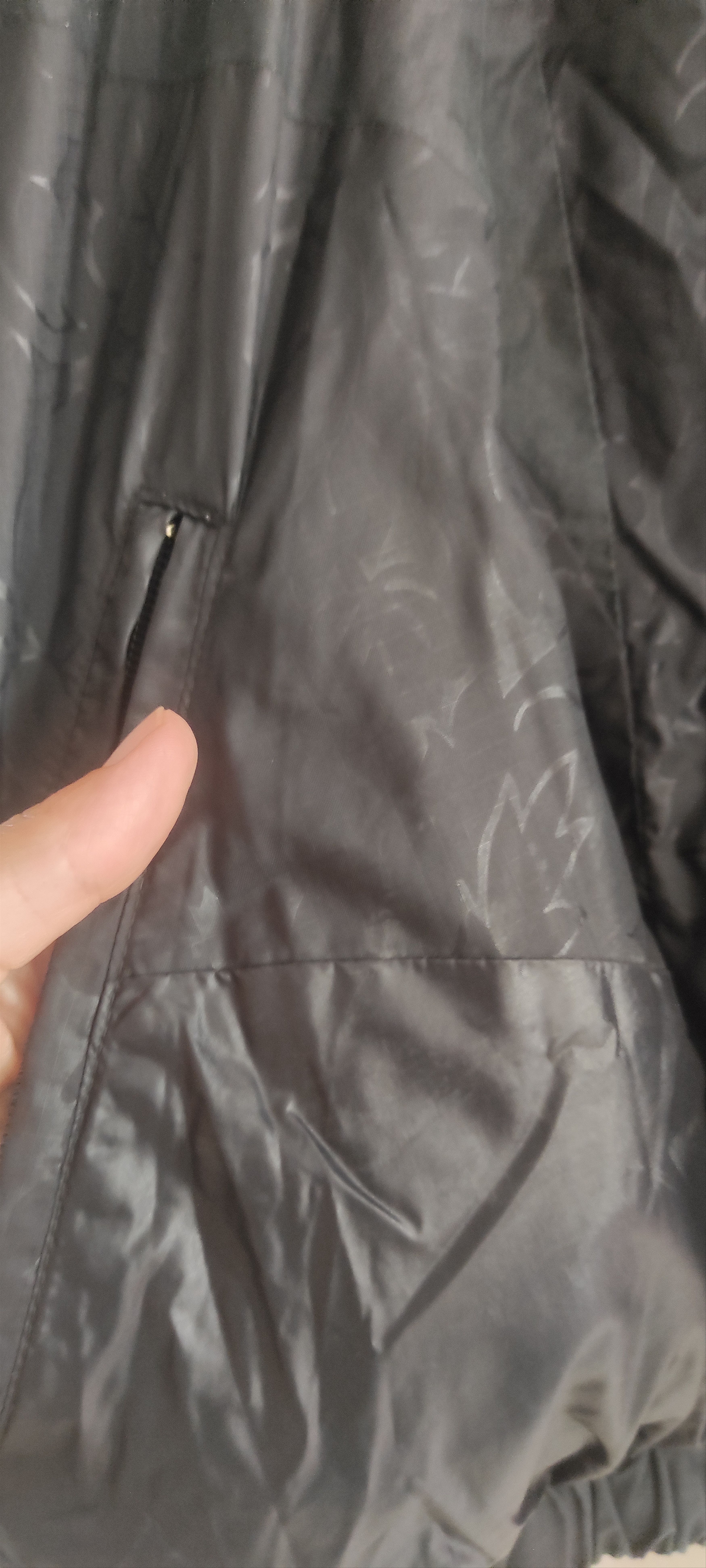 Moncler Vintage Moncler Grenoble Puffer Down Jacket Made In France Size L / US 10 / IT 46 - 10 Thumbnail