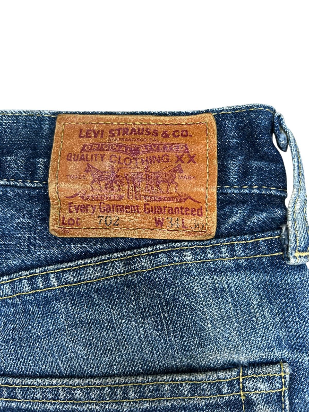 Levi's Vintage Levis 702 Big E Button Fly Buckle Selvedge Distress Size US 33 - 17 Thumbnail
