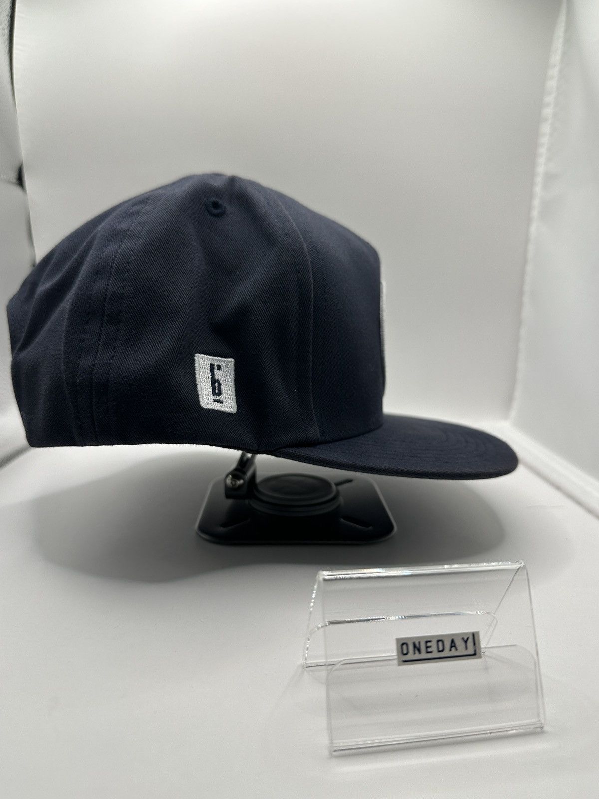 Pigalle Pigalle Hat Peace Size ONE SIZE - 5 Thumbnail