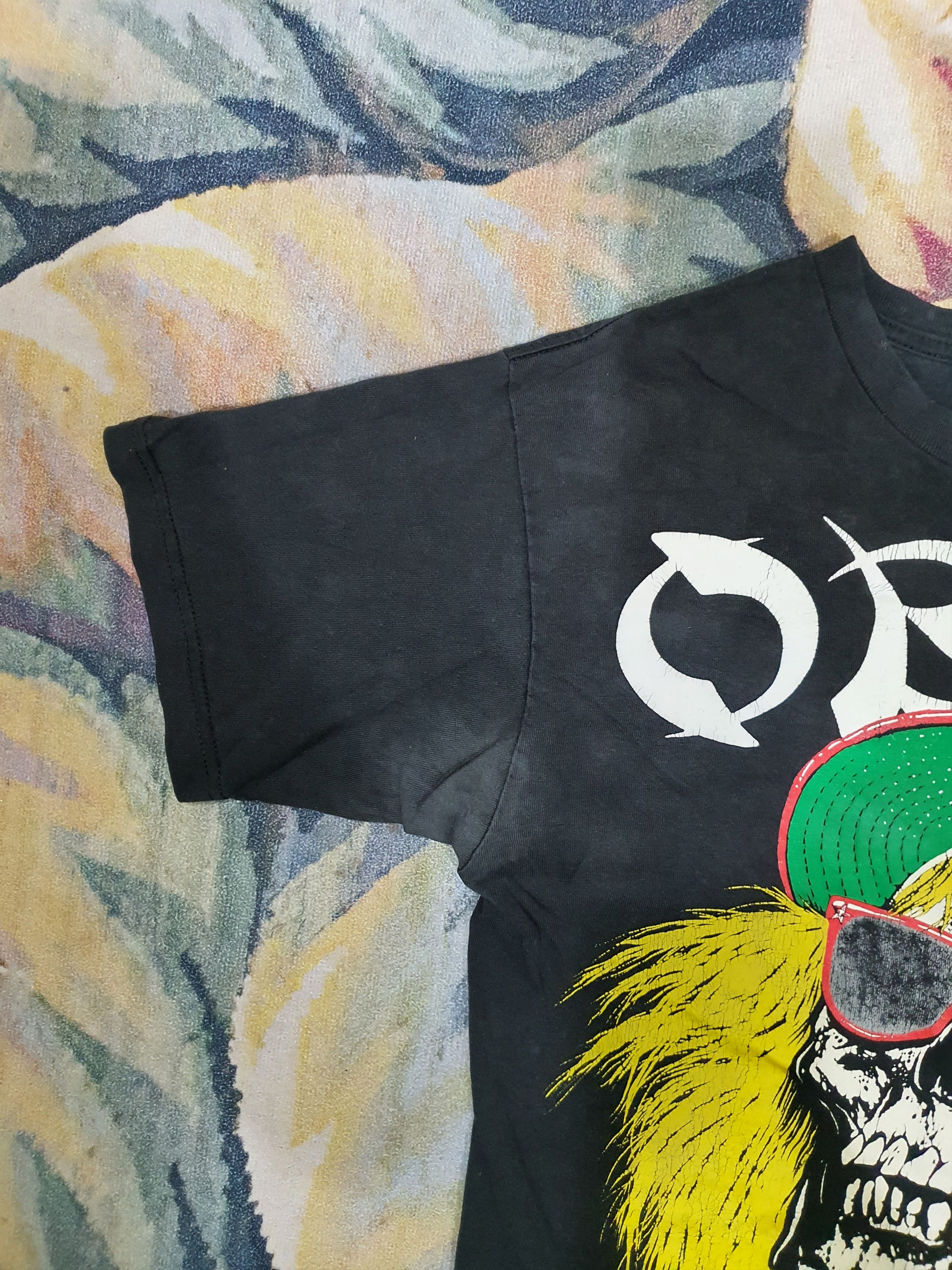 14th Addiction Obey Posse graphic t-shirt featuring a skull design Size US M / EU 48-50 / 2 - 4 Thumbnail