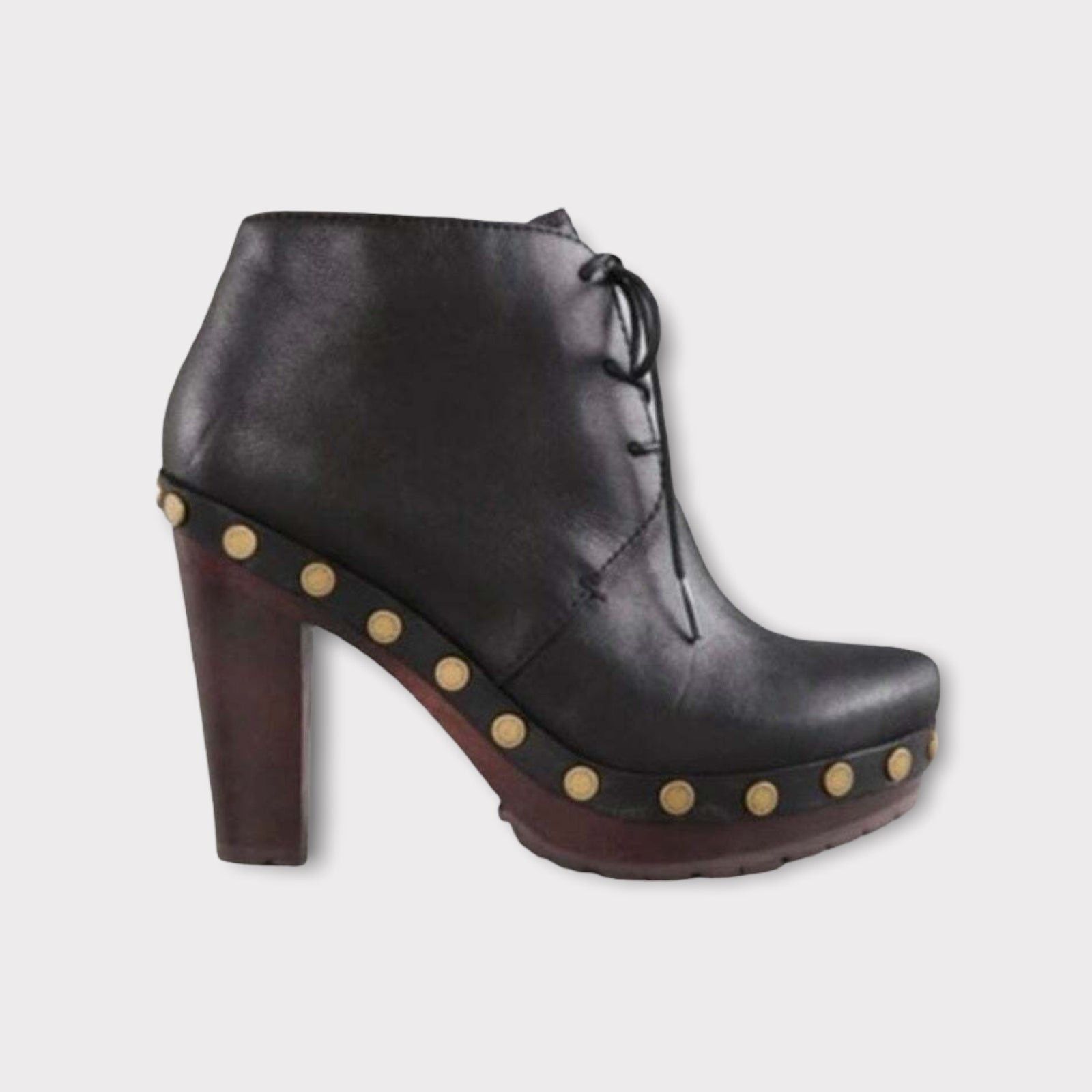 marc jacobs lace up boots