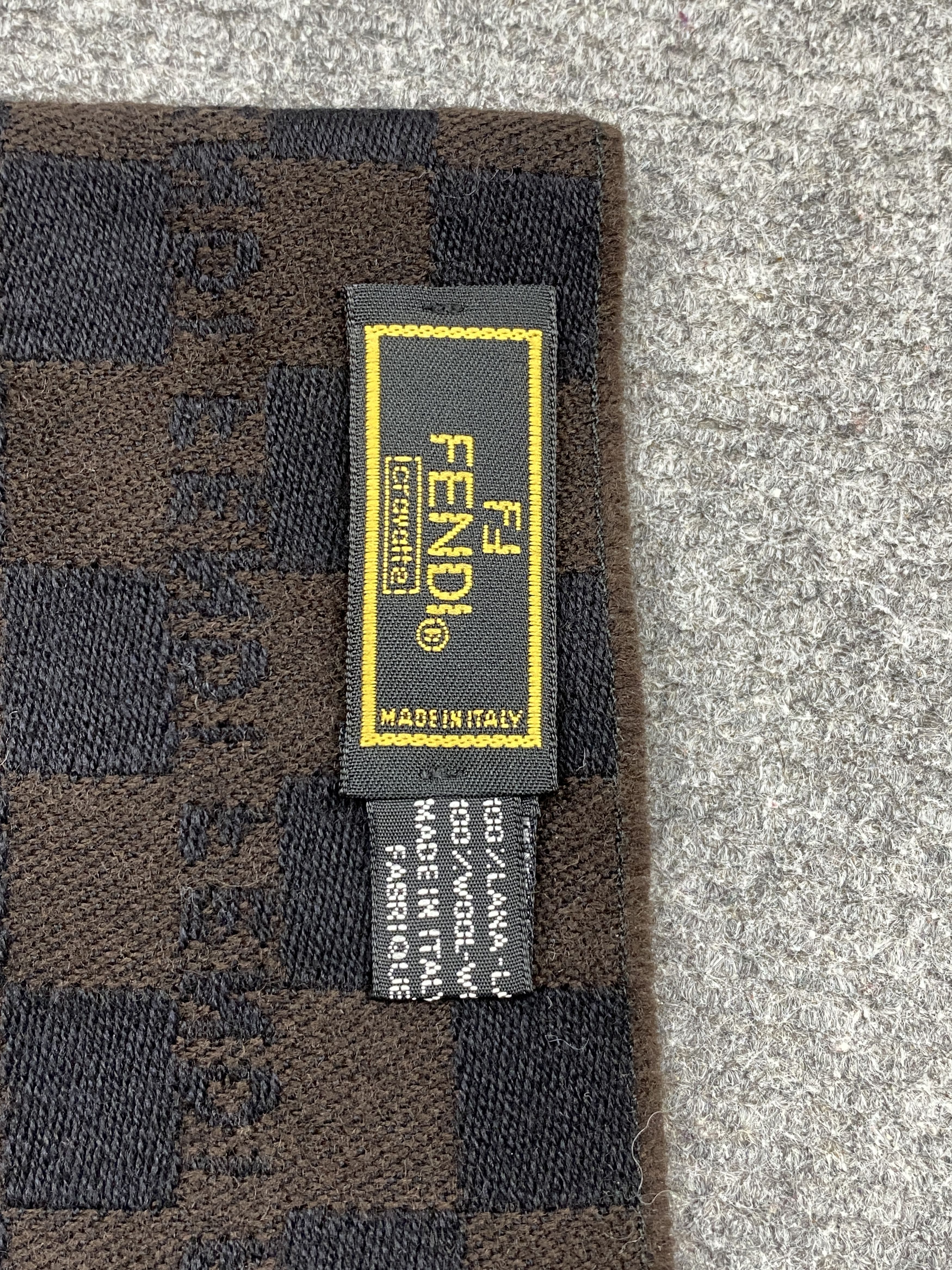 Fendi Fendi Zucca Monogram Scarf / Muffler / Neckwear - SC0134 Size ONE SIZE - 6 Thumbnail