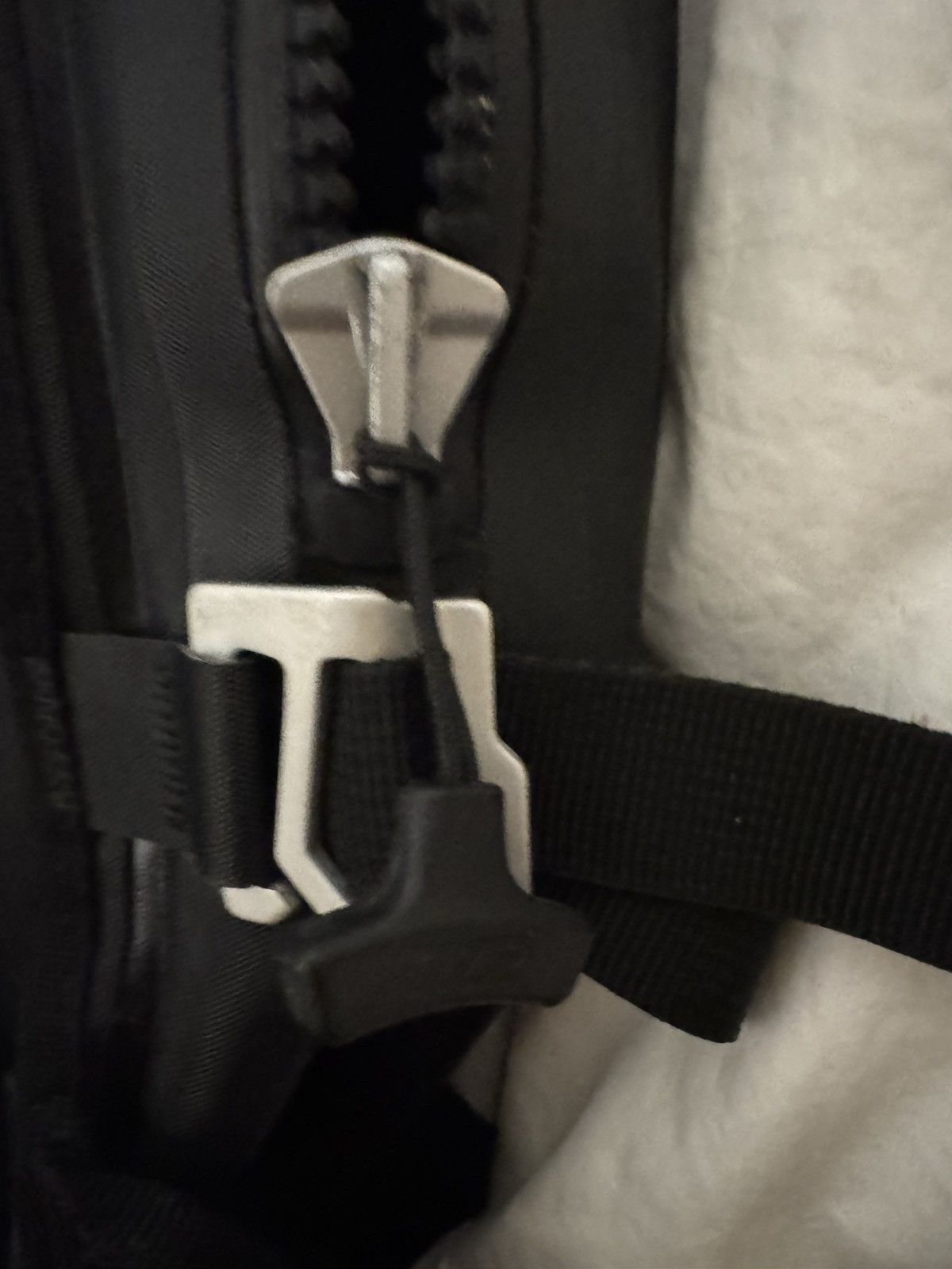 11 By Boris Bidjan Saberi Bbs 11 backpack Size ONE SIZE - 6 Thumbnail