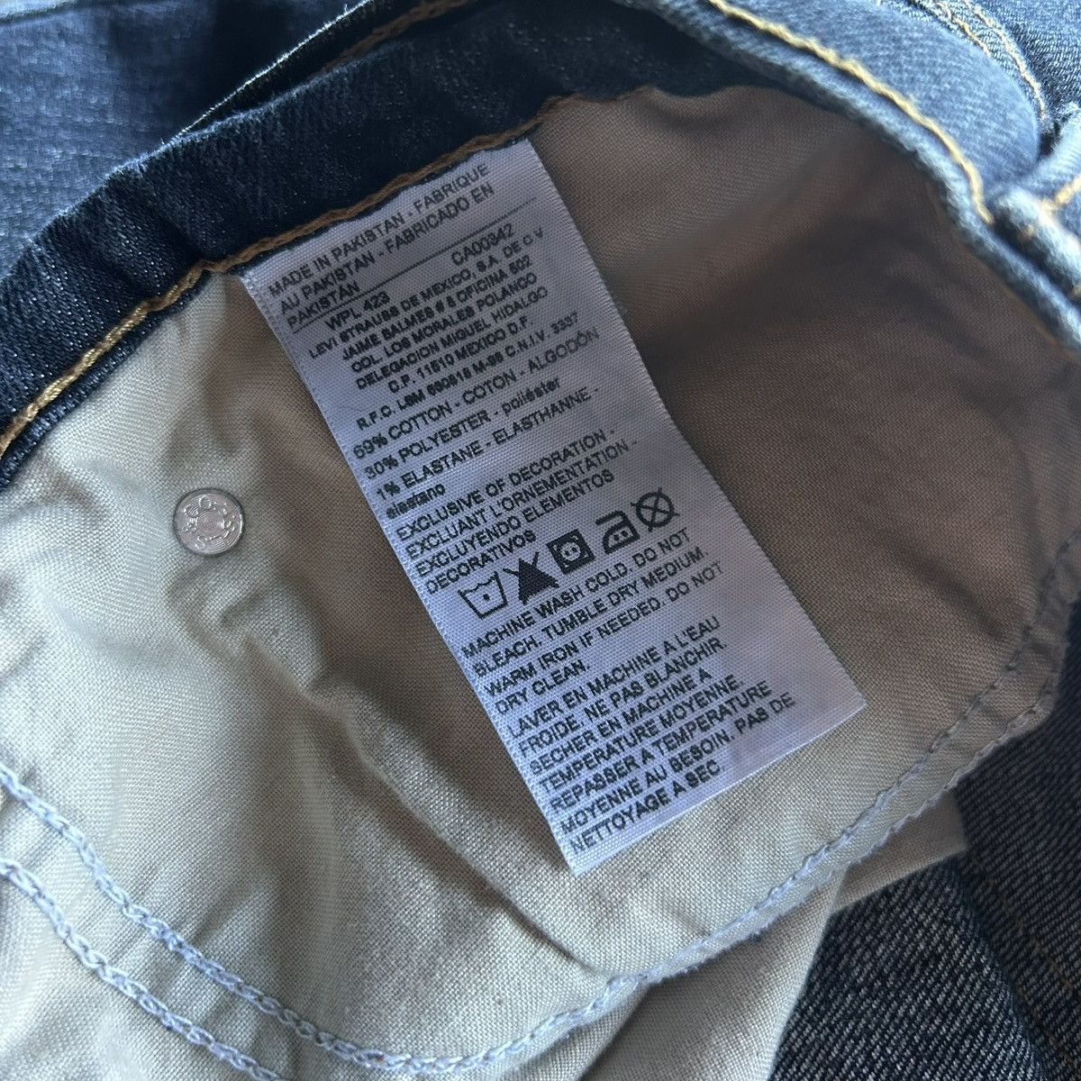 Levi's Levi Signature Y2K Denim Jorts Size US 38 / EU 54 - 6 Thumbnail