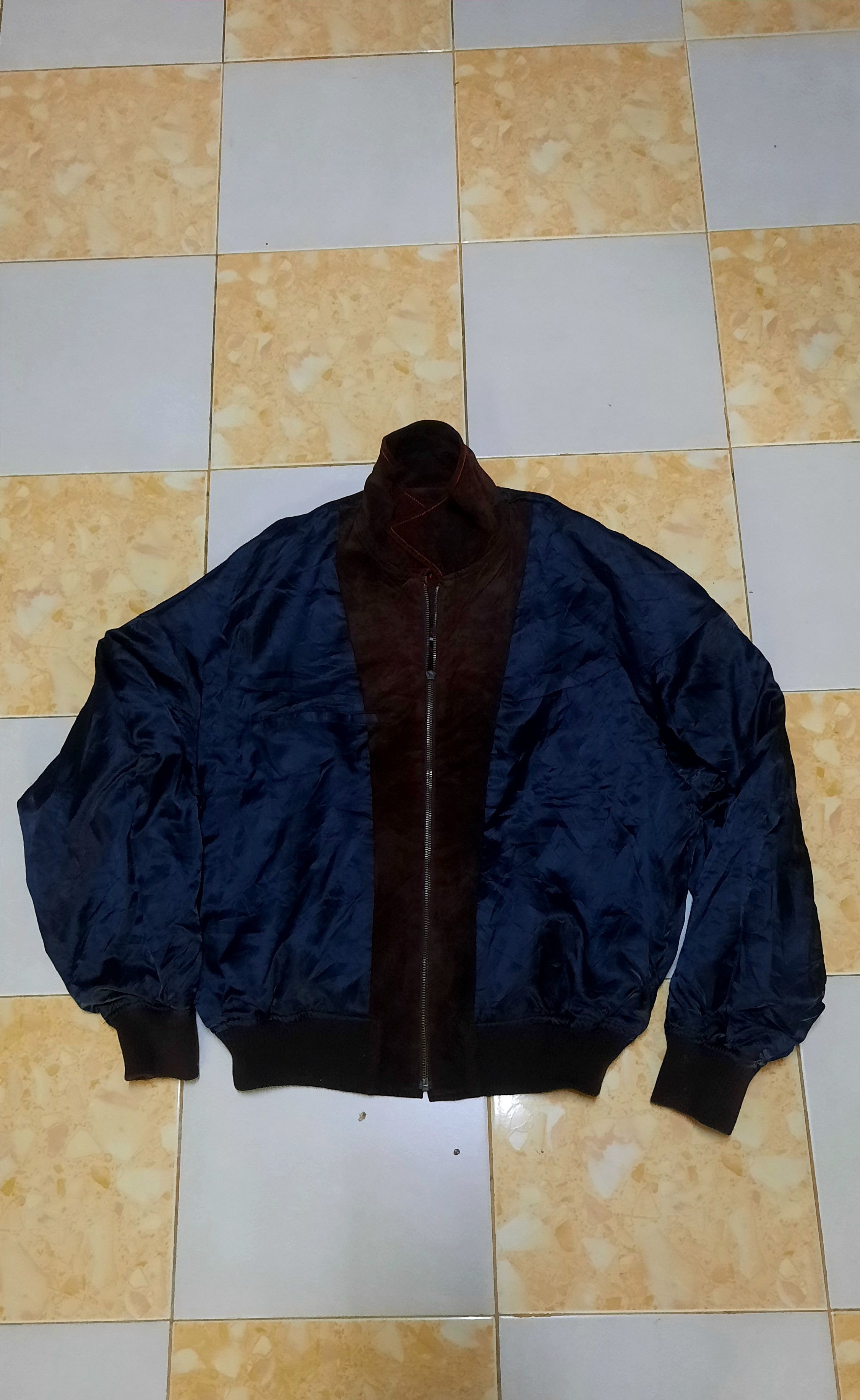 Japanese Brand × Michiko Koshino Michiko koshino snake velvet bomber jacket Size US L / EU 52-54 / 3 - 10 Thumbnail