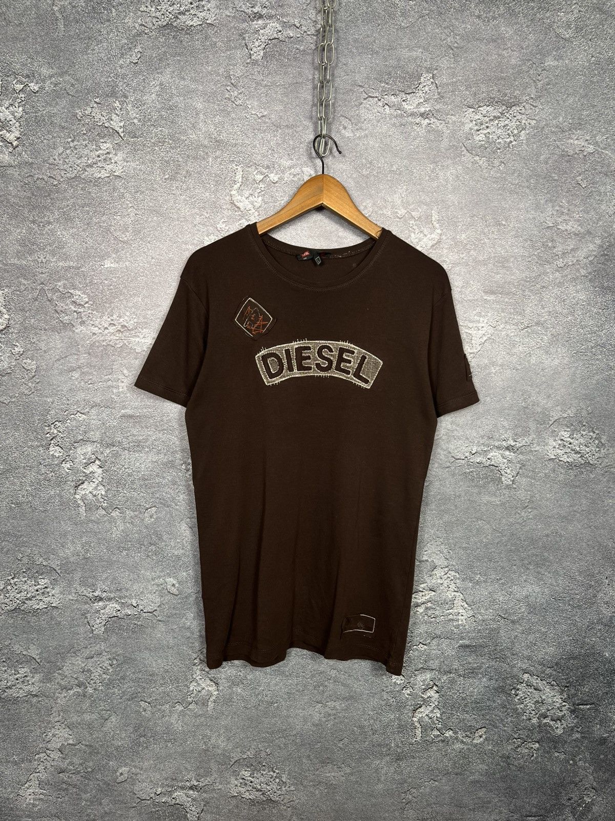 Diesel Vintage Diesel Big Logo Brown T-shirt Tee Size US L / EU 52-54 / 3 - 1 Thumbnail
