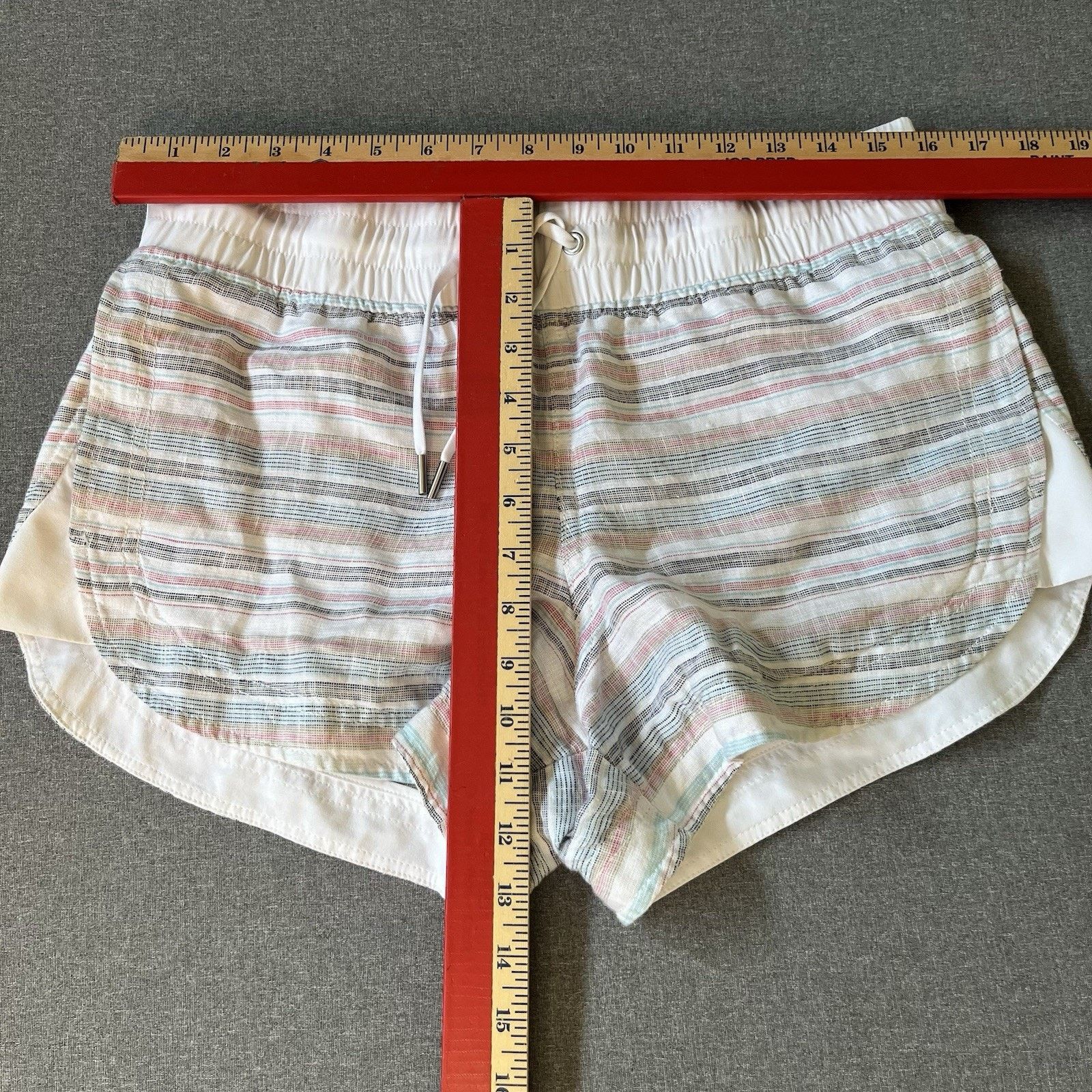 Athleta Athleta Cabo Beachside Shorts Women 8 Linen White Striped Size 30" / US 8 / IT 44 - 3 Thumbnail