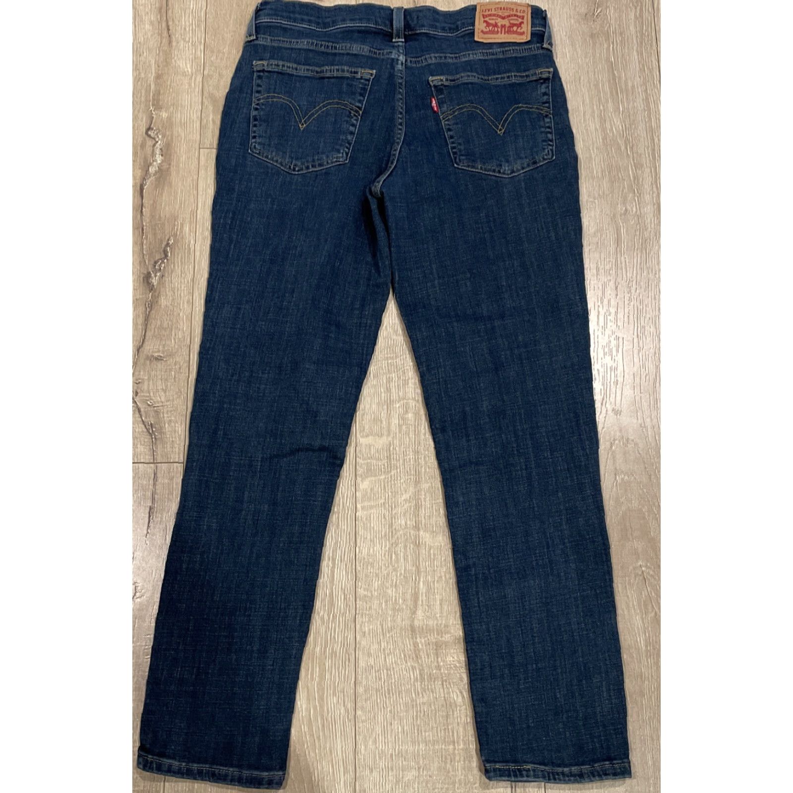 Levi's Levi's Jeans Women's Size 27 Dark Denim Stretch W 30 L 27 Size 27" / US 4 / IT 40 - 2 Thumbnail