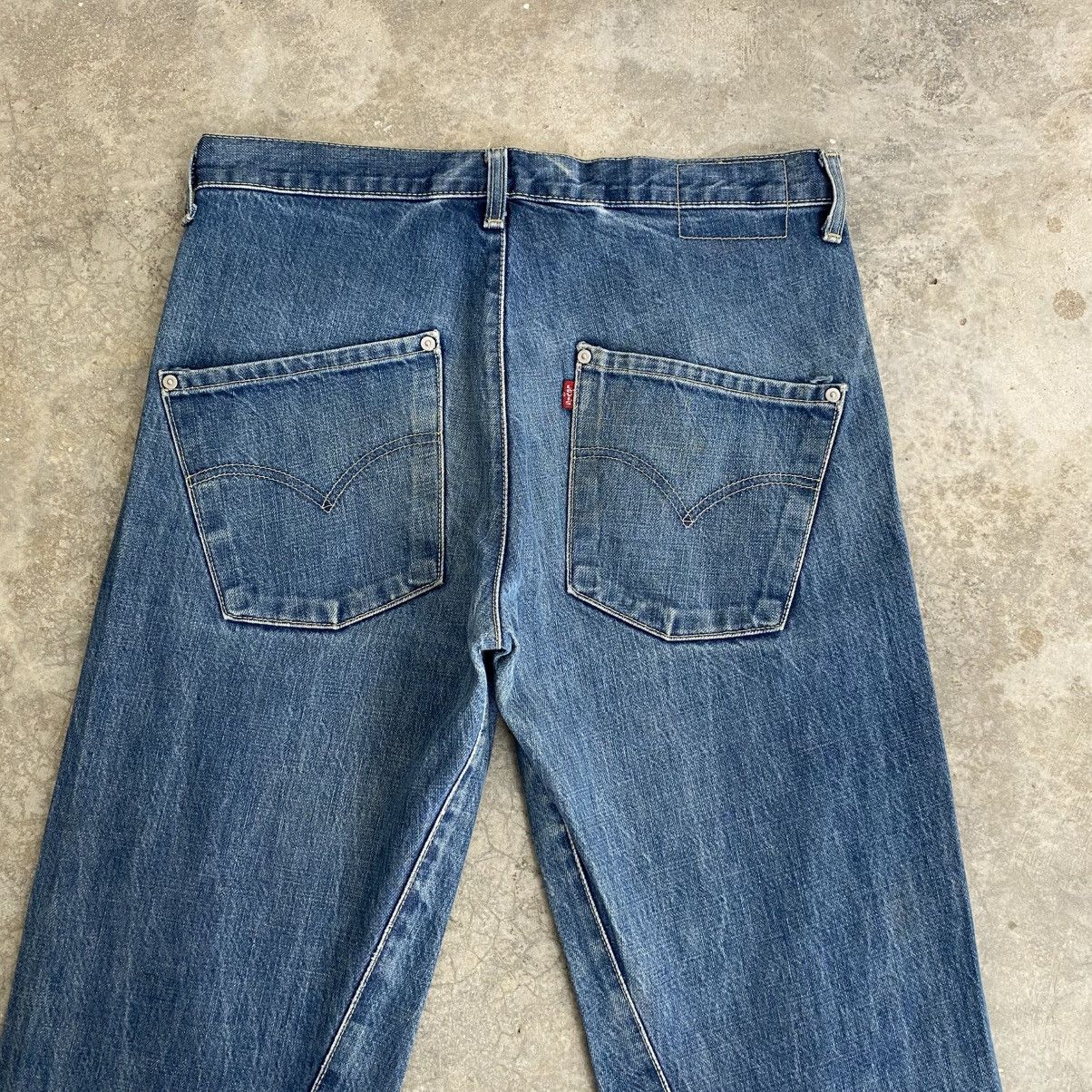 Levi's Vintage Levis Engineered Jeans Takuya Kimura Regular Jeans Size US 34 / EU 50 - 7 Thumbnail