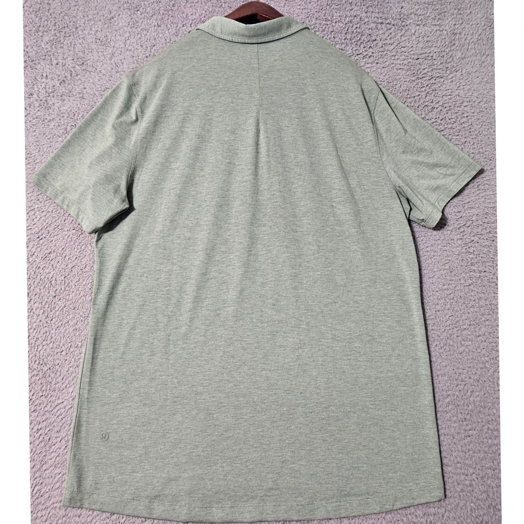 Lululemon Lululemon Mens Polo Shirt Short Sleeve XL Green Athletic Training Golf Shirt Mens XL Green Polo Nike Size US XL / EU 56 / 4 - 2 Thumbnail