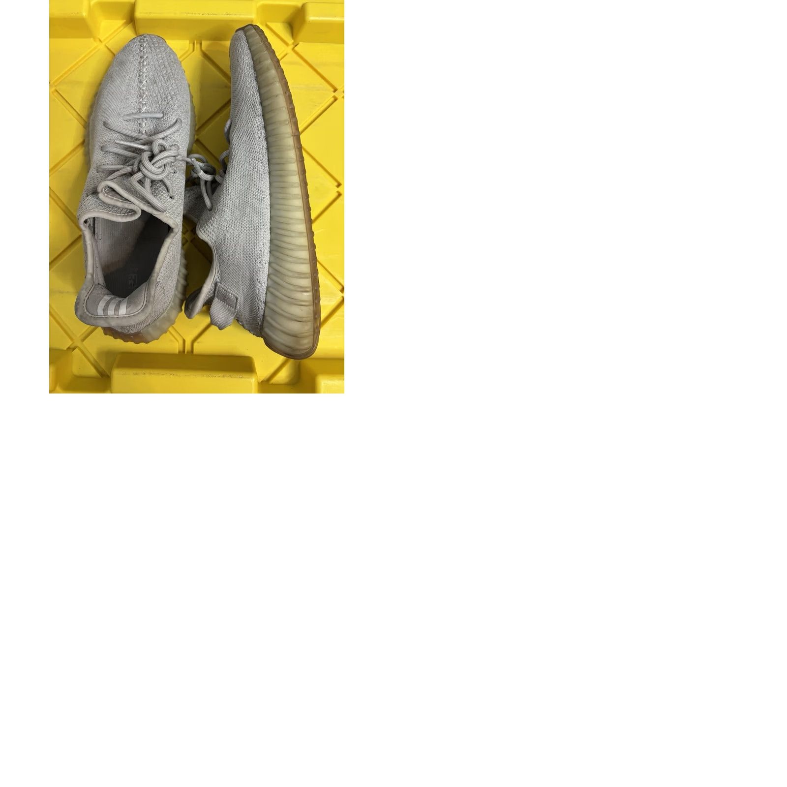 Adidas Adidas Yeezy Boost 350 V2 Sesame Sneaker Men 12 Gray Solid 2018 Boost Primeknit Low Top Crew Size US 12 / EU 45 - 9 Thumbnail