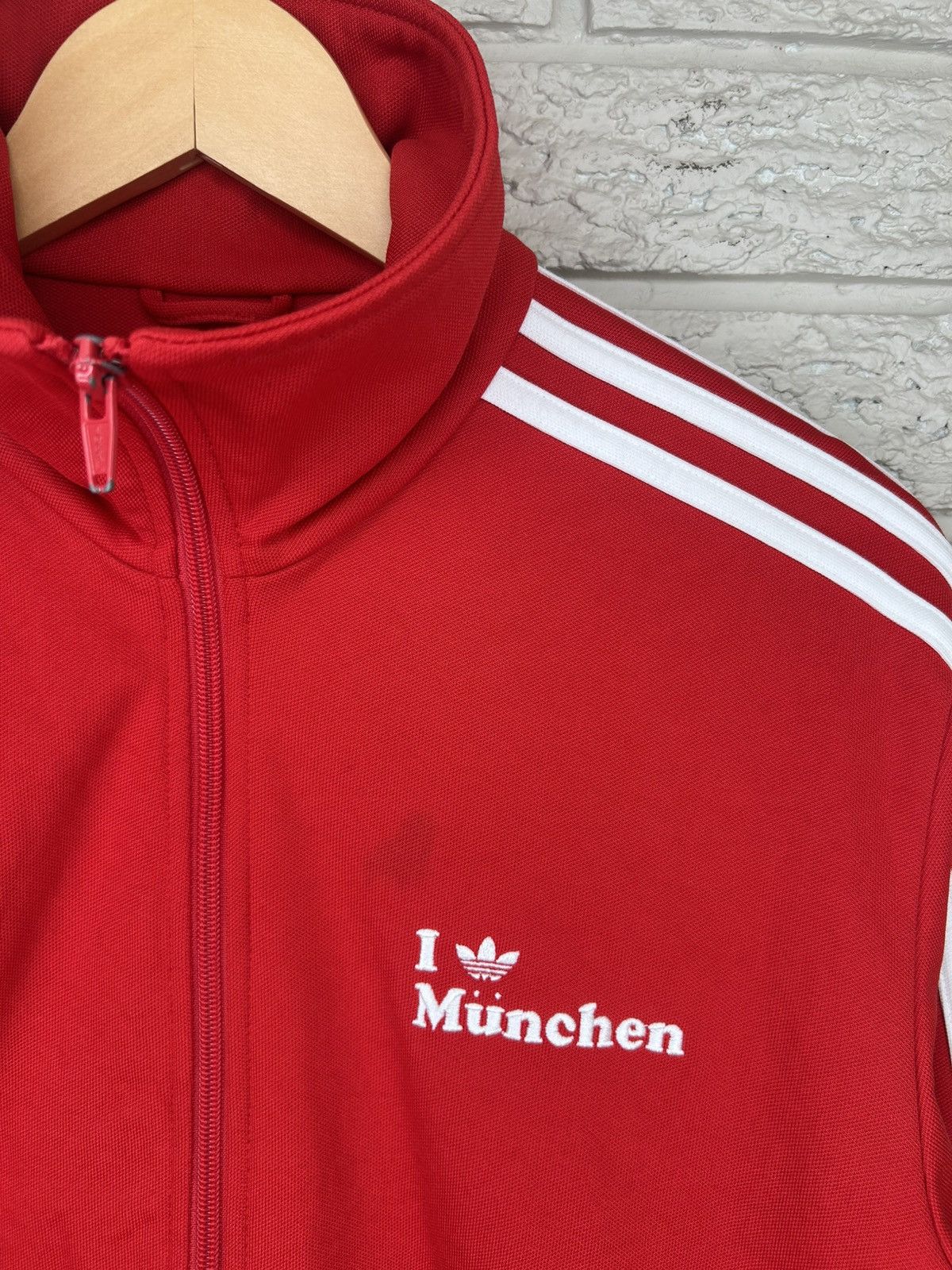 Adidas Vintage Adidas Trefoil I <3 Bayern Munich Track Jacket Size US M / EU 48-50 / 2 - 3 Thumbnail