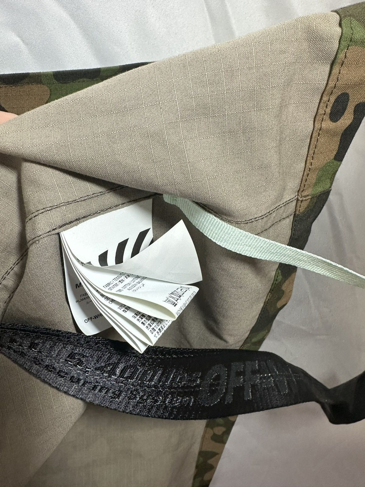 Off-White OFF WHITE CAMO JACKET Size US XL / EU 56 / 4 - 16 Thumbnail