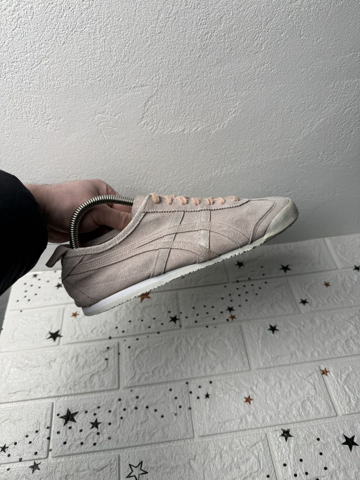 Onitsuka Tiger Asics Onitsuka Tiger Mexico 66 Women's US7.5 UK7 EUR40.5 Size US 7.5 / IT 37.5 - 1 Thumbnail