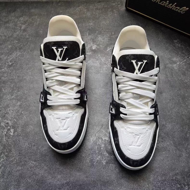 Louis Vuitton Louis Vuitton TRAINER 25 New Black and White Denim shoes Size US 7.5 / EU 40-41 - 2 Thumbnail