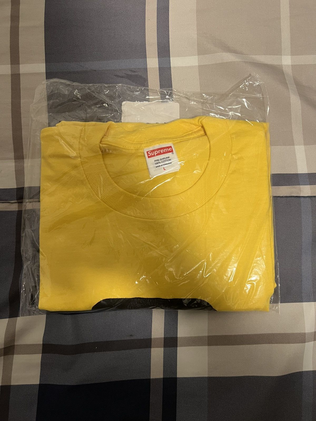 Supreme Supreme Wu Tang Clan RZA Tee Yellow Size Large Size US L / EU 52-54 / 3 - 2 Thumbnail