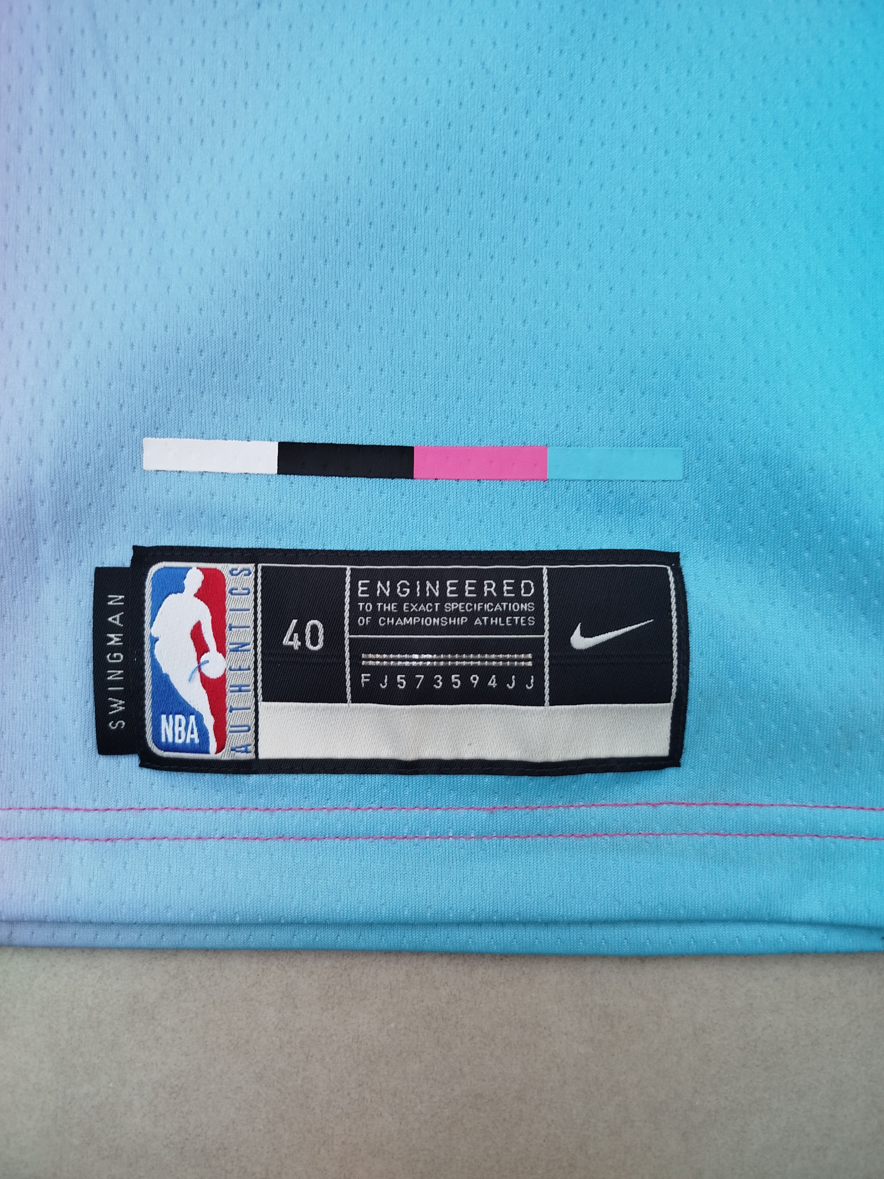Nike Jimmy butler Miami heat Nike NBA jersey Size US S / EU 44-46 / 1 - 2 Thumbnail