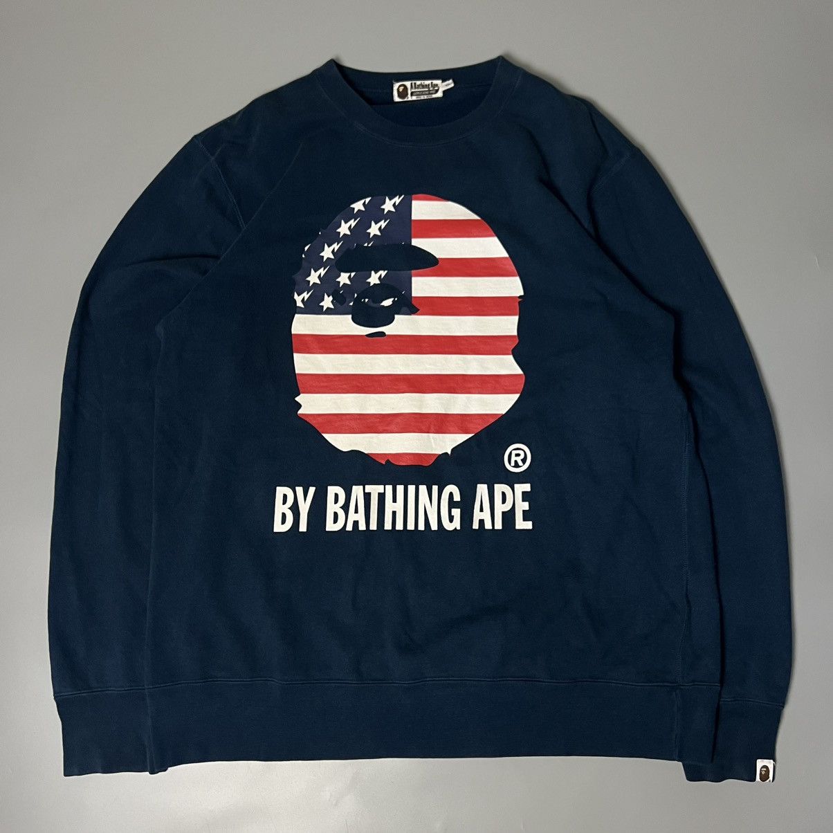 Bape Bape Big Head Crewneck USA Flag Size US XXL / EU 58 / 5 - 1 Thumbnail