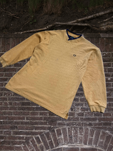 Fred Perry Vintage Fred Perry Sweatshirt Sweater Luxury designer Size US M / EU 48-50 / 2 - 1 Thumbnail