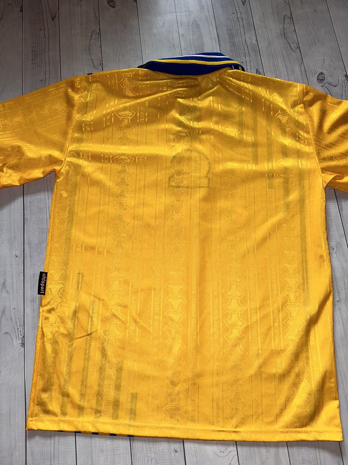 Vintage Vintage Blackburn rovers soccer jersey size M yellow rare Size US M / EU 48-50 / 2 - 10 Thumbnail