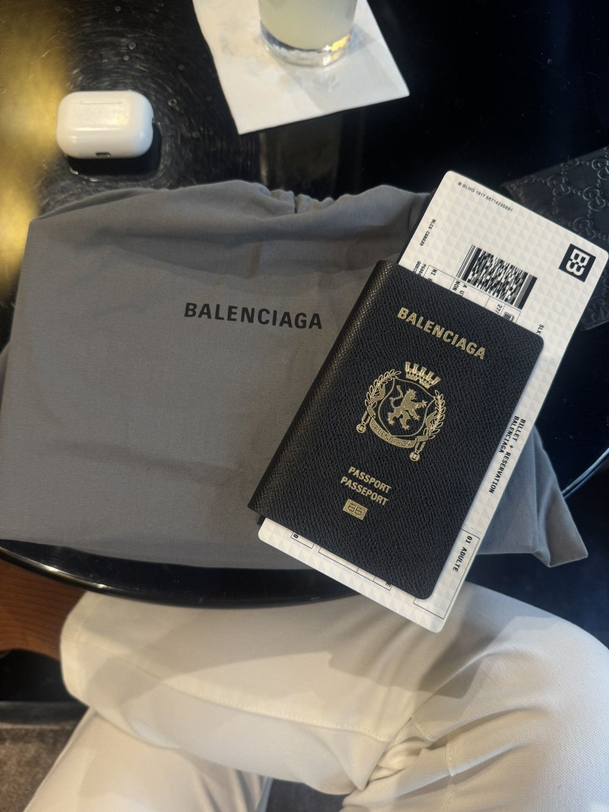 Balenciaga Balenciaga passport wallet Size ONE SIZE - 1 Thumbnail