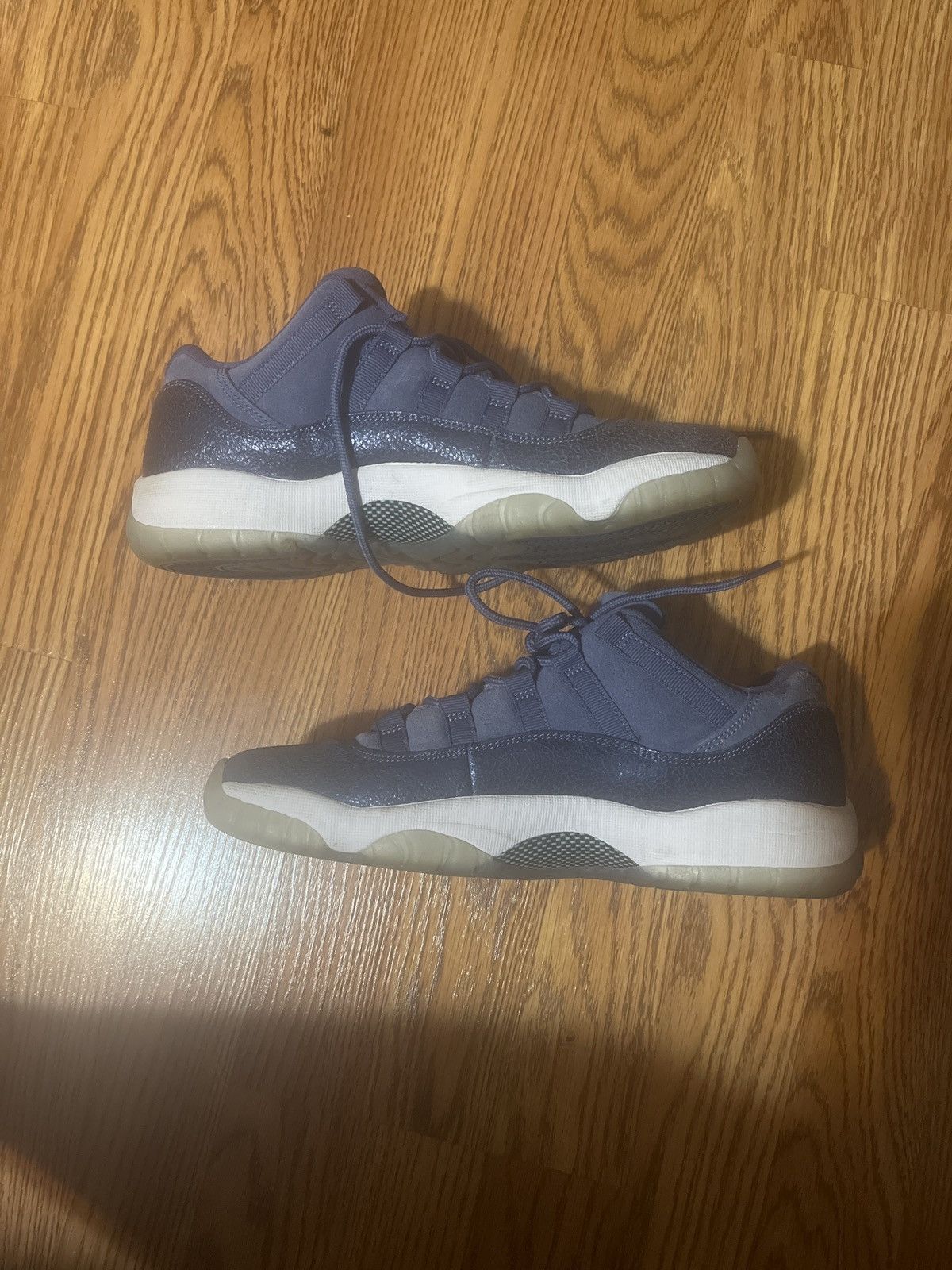 Jordan Brand Air Jordan 11 Size US 7.5 / EU 40-41 - 1 Thumbnail
