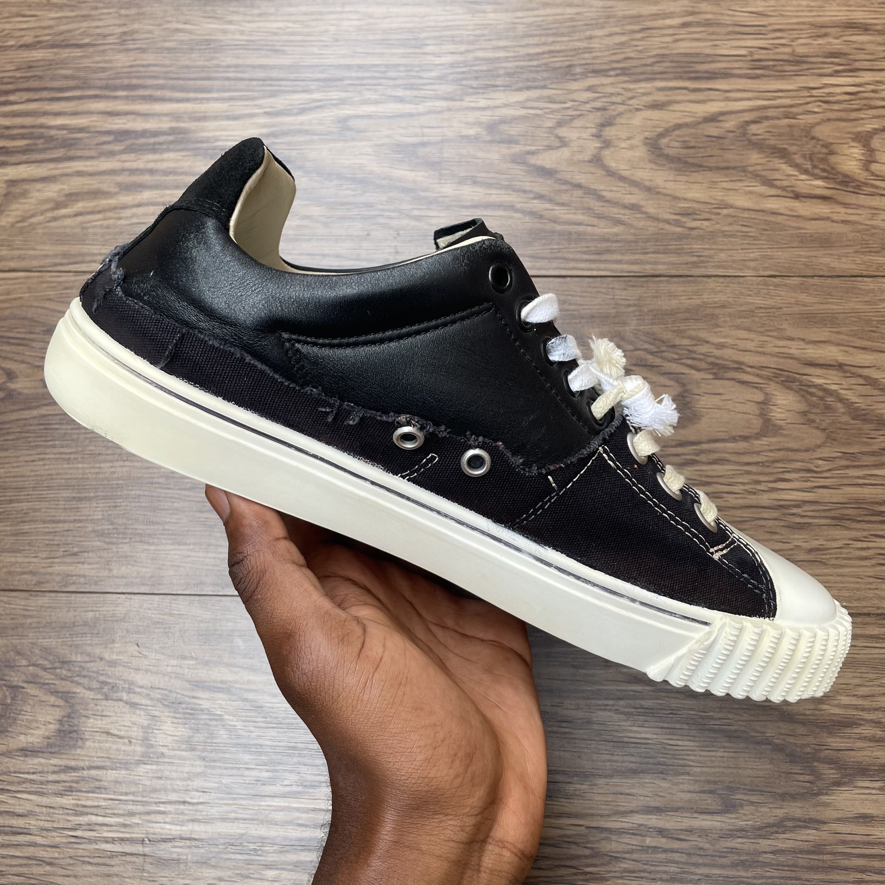 Maison Margiela Maison Margiela New Evolution Hybrid Sneakers Size US 8 / EU 41 - 7 Thumbnail