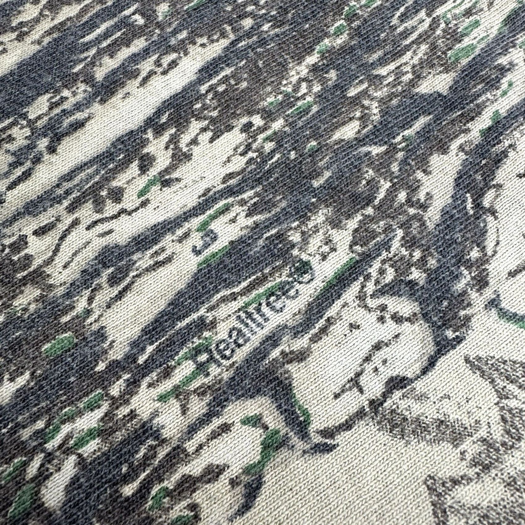 Jerzees VINTAGE Jerzees Realtree Camo Pocket T Shirt Adult 2XL Outdoor Nature Hunt USA Shirt Mens 2XL Camouflage Pocket Tee Size US XXL / EU 58 / 5 - 3 Thumbnail