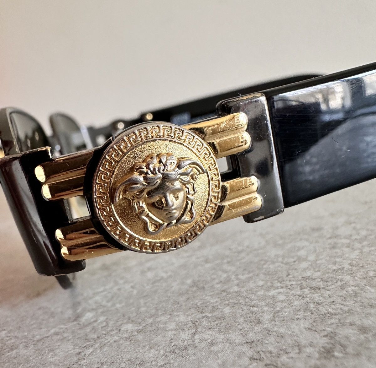 Versace Gianni Versace S70 91M Medusa Sunglasses (Vintage 1990s) Size ONE SIZE - 13 Thumbnail