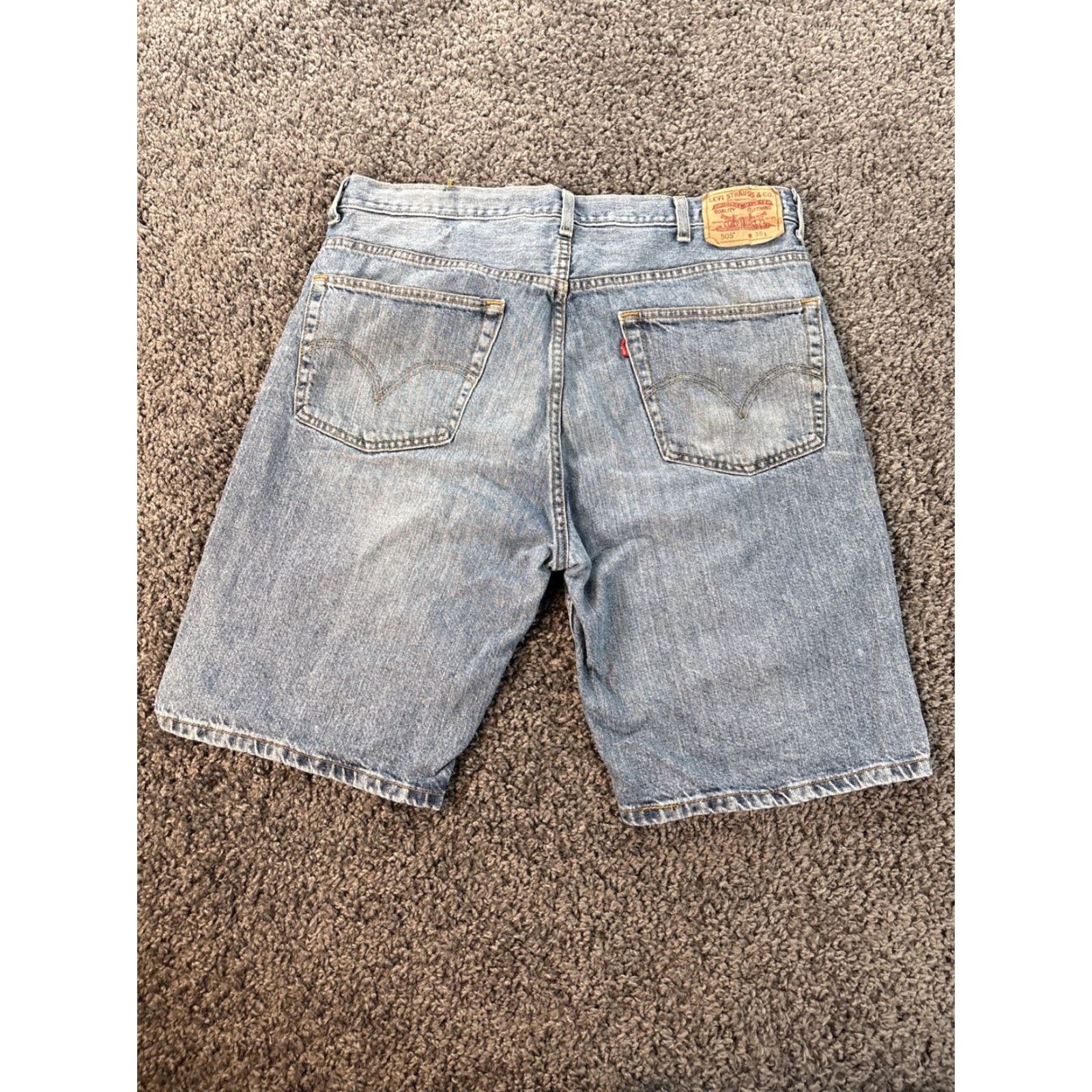 Levi's VINTAGE Levi's 505 Shorts Mens 38 Light Wash Baggy Relaxed Y2K 90s Skate Whiskered Blue Cotton Chino Mens Size US 38 / EU 54 - 7 Thumbnail