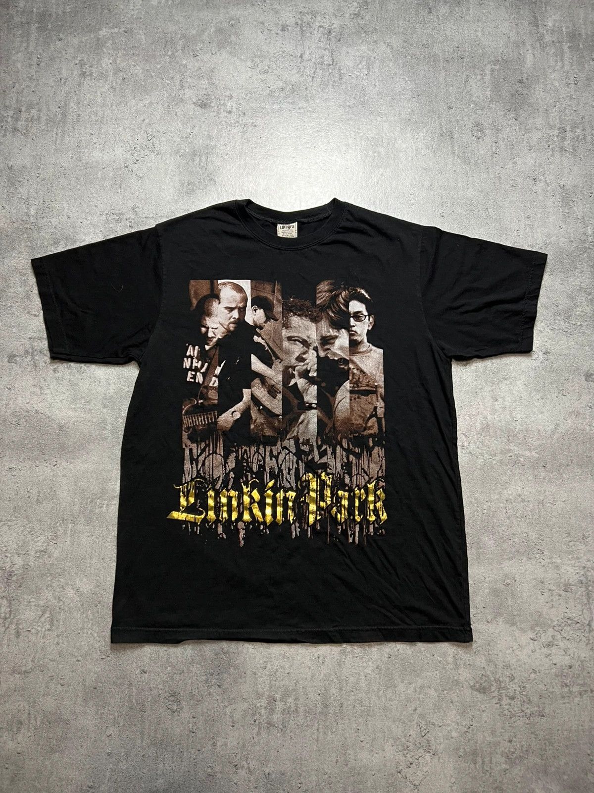Vintage black linkin park merch tshirt Size US XL / EU 56 / 4 - 1 Thumbnail